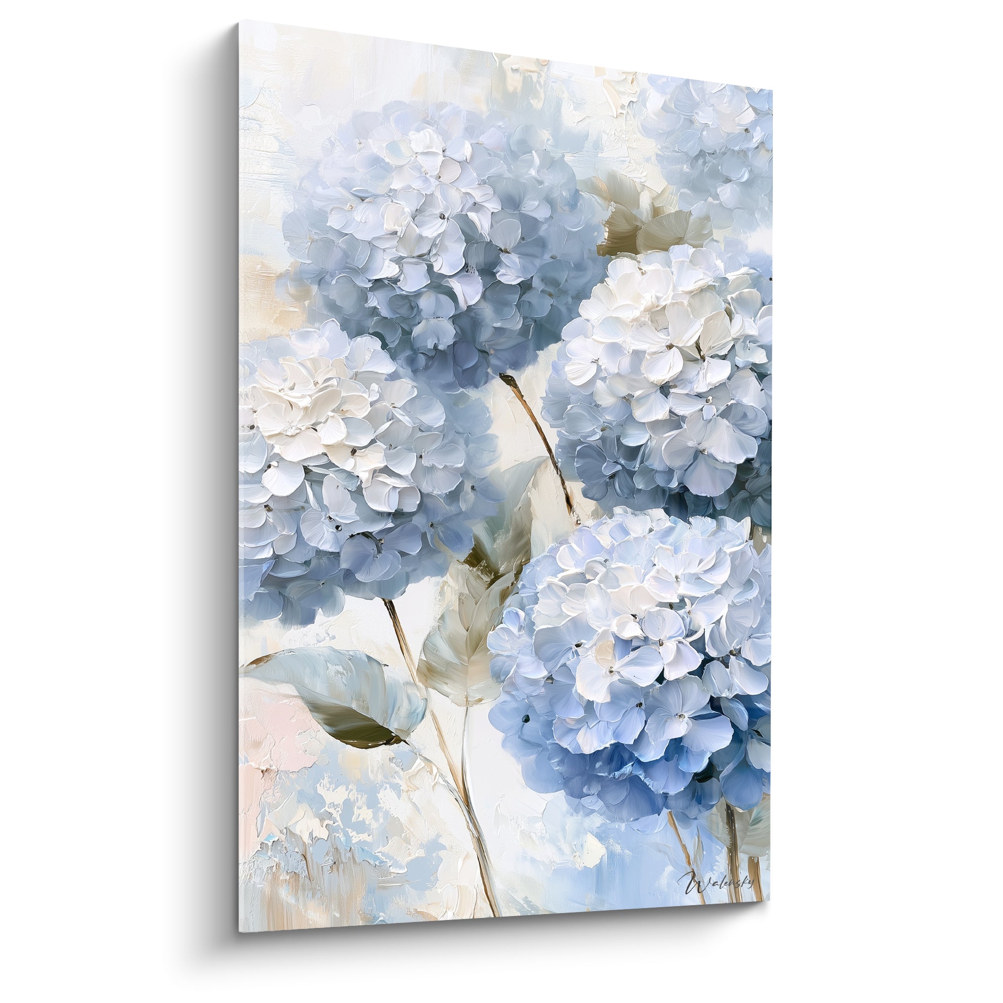 Hortensias bleu poudré et blanc crème peints à la spatule, pétales texturés en pleine floraison