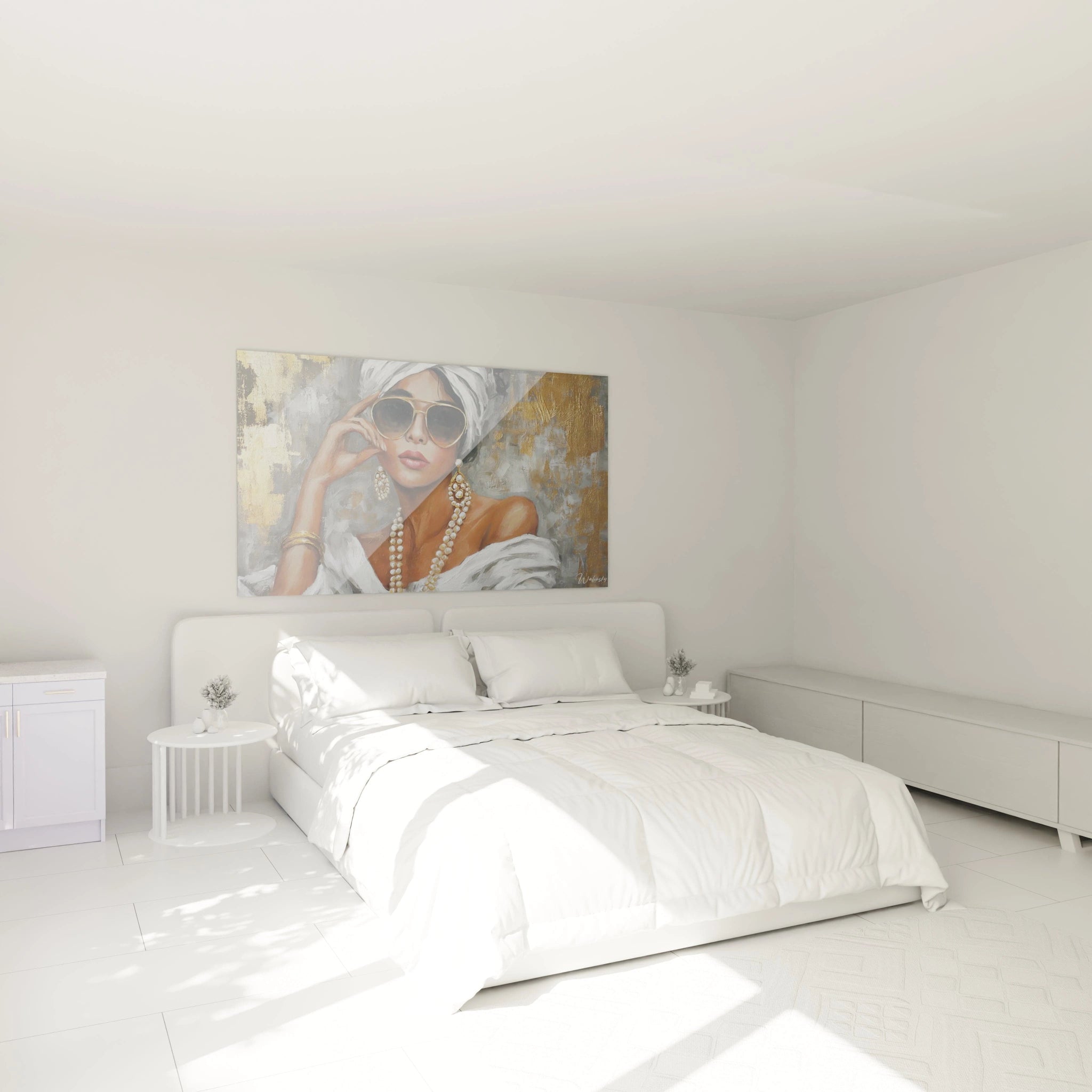 Tableau femme élégante blanc or de Walensky accroché au mur d'une chambre lumineuse