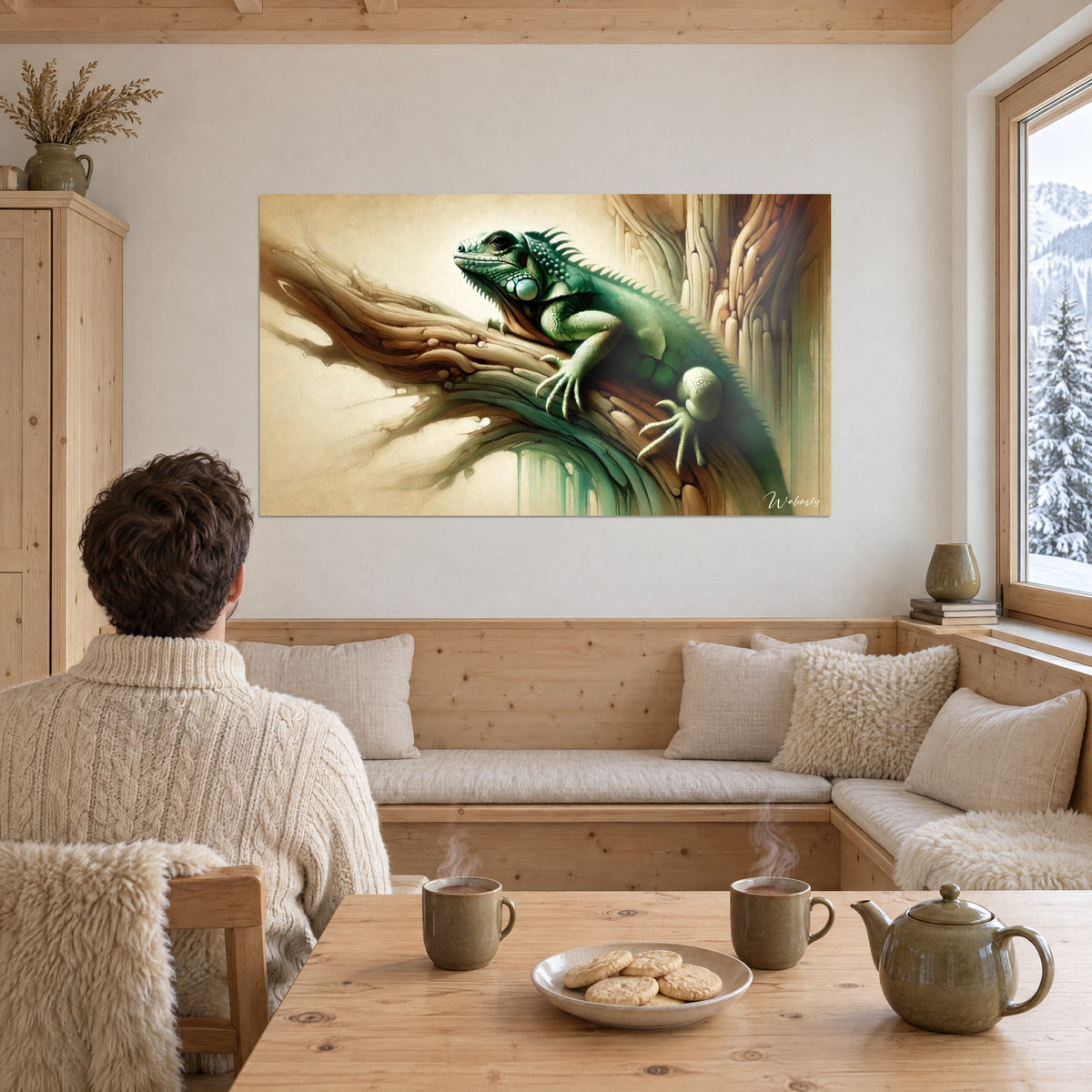 Gemälde Grüner Leguan mit minzgrünen Schuppen, sandfarben und kupferfarben aquarellierter Zweig, gegenüber einer Wohnecke aus hellem Holz