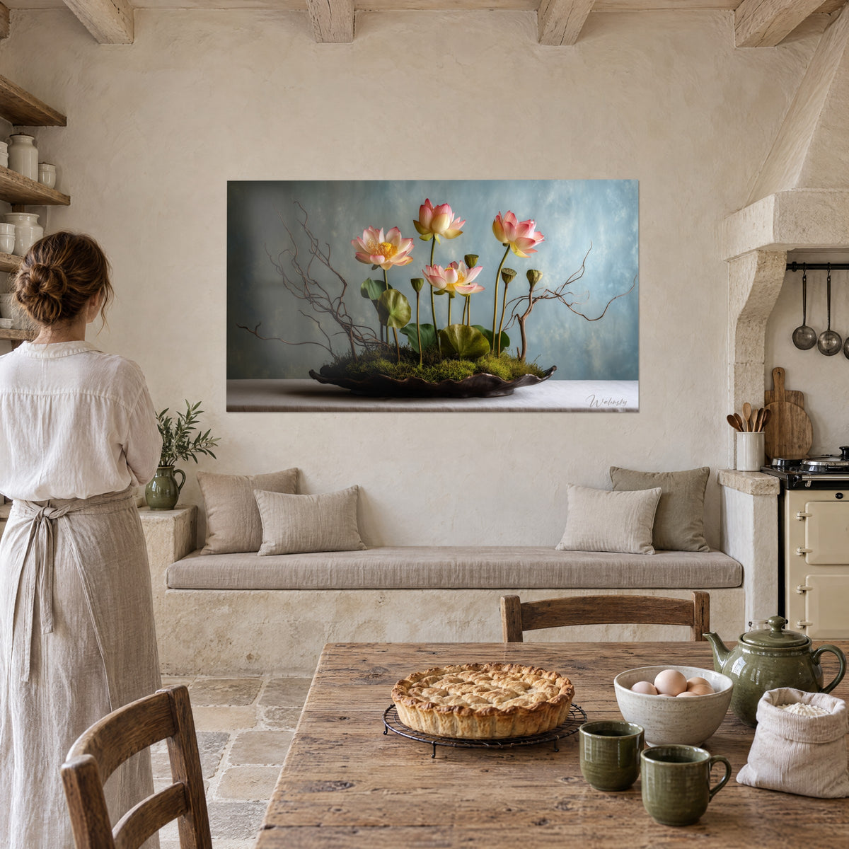 Πίνακας ιαπωνική floral σύνθεση, ροζ λωτοί και πράσινοι σπόροι, καφέ κλαδιά, μπλε φόντο, πέτρινη κουζίνα και χρυσή τάρτα