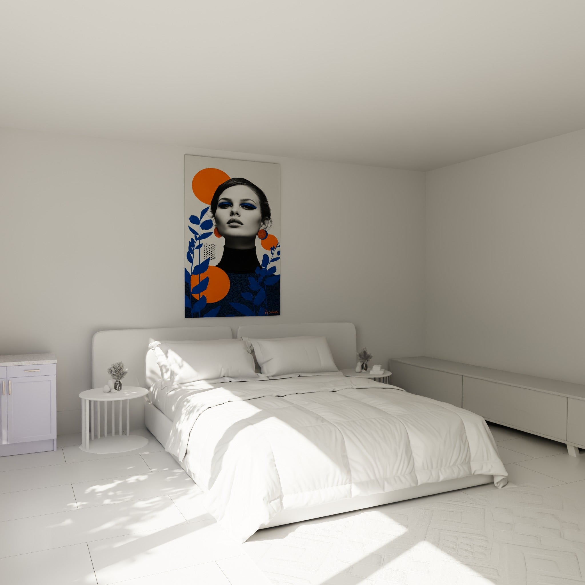 Portrait graphique bleu marine et orange accroché au-dessus d'un lit dans une chambre claire