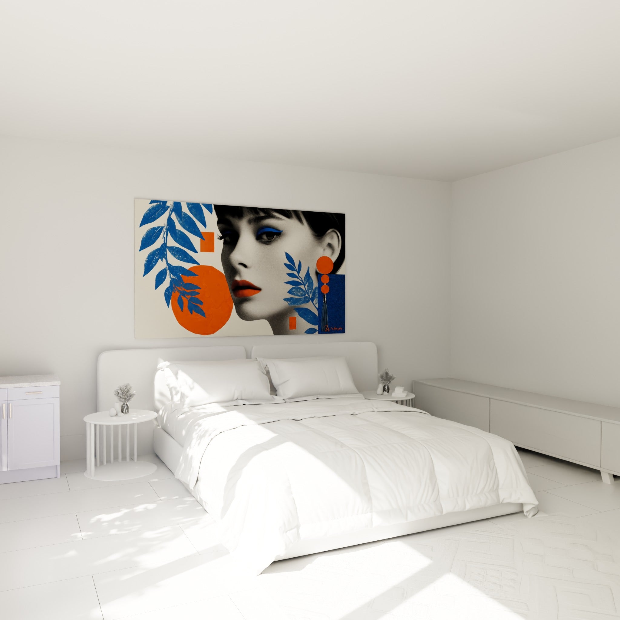Visage stylisé aux yeux bleus et lèvres orange, feuillages graphiques, au-dessus d'un lit dans une chambre claire