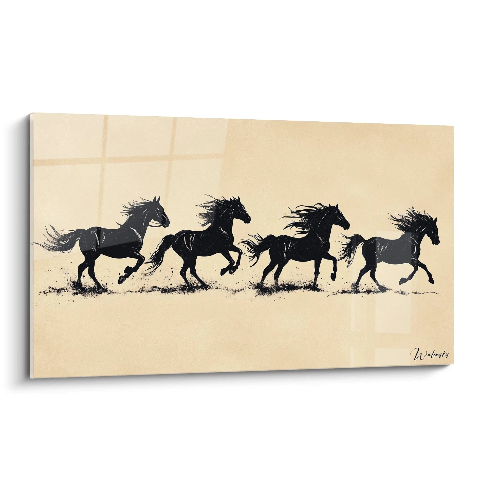 Un tableau Théodore Géricault représentant quatre chevaux noirs en pleine course, tracés en silhouette sur un fond beige uni, avec des éclats de poussière au sol créant un effet dynamique.

