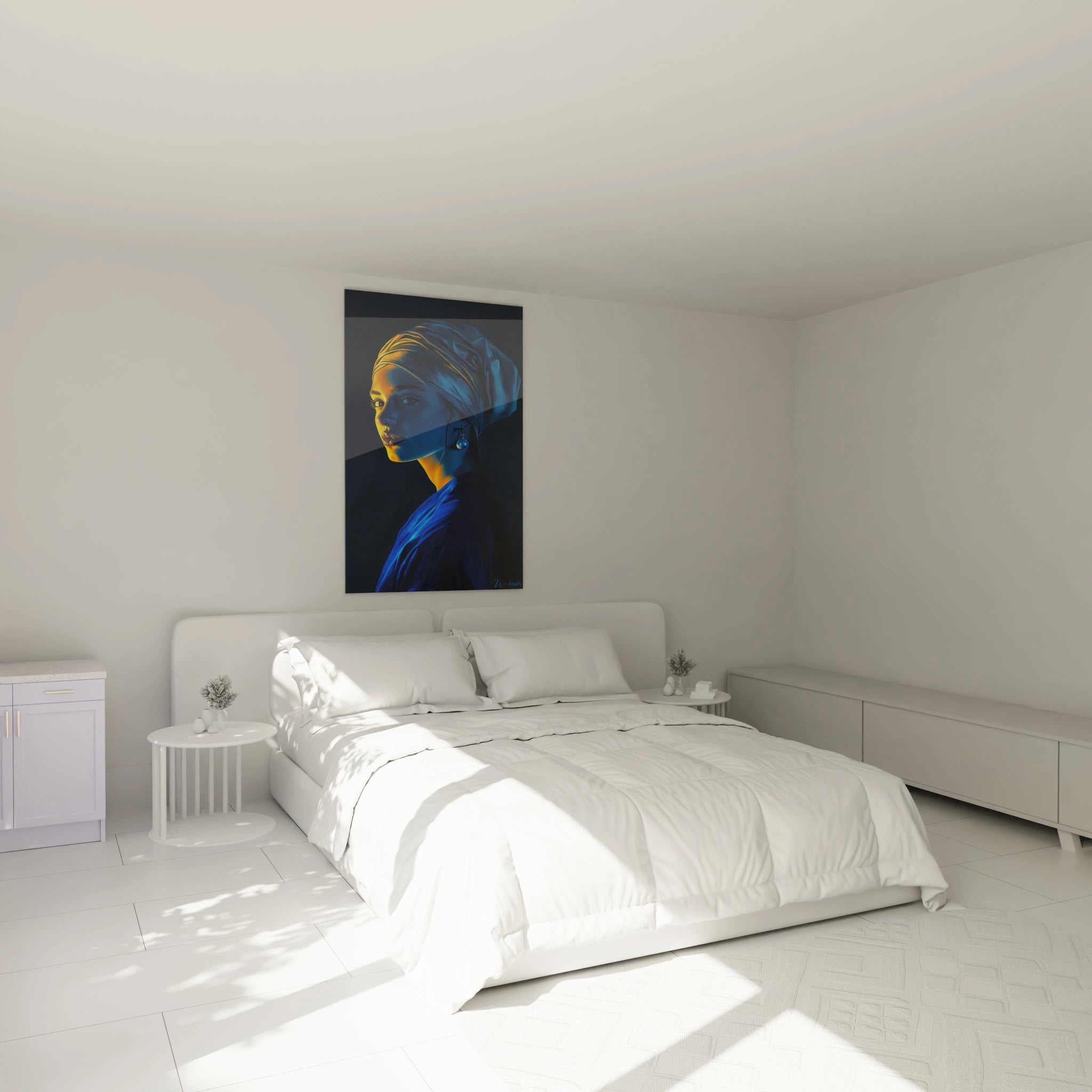Un tableau Johannes Vermeer montrant un visage féminin en clair-obscur, avec une texture lisse, des reflets lumineux dorés et un tissu bleu aux plis marqués sur un arrière-plan uniforme.