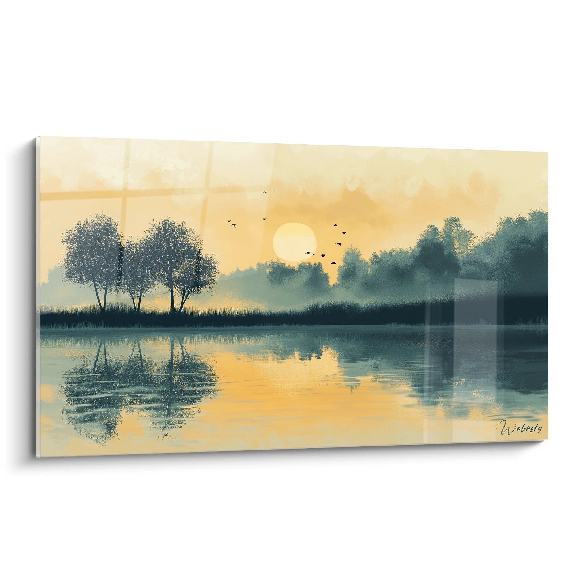 Un tableau Caspar David Friedrich représentant un paysage de lac avec des arbres sombres, un ciel jaune pâle et des reflets sur l’eau, créant un contraste entre les tons dorés et les ombres diffusées.

