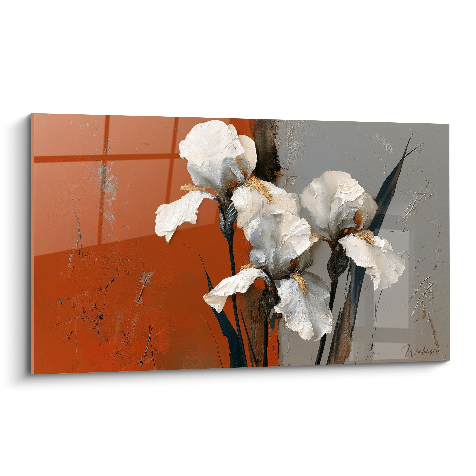 Iris blancs aux pétales épais sur fond terracotta et gris anthracite craquelé