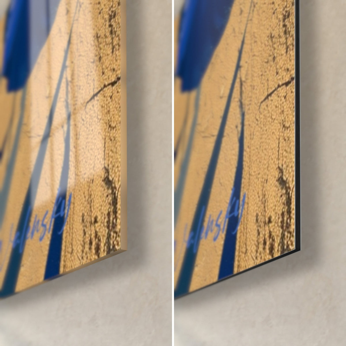 Wall art of a cobalt blue iris on cracked gold background, bottom right corner: glossy acrylic glass on the left, matte Dibond aluminium on the right, 3 mm edge