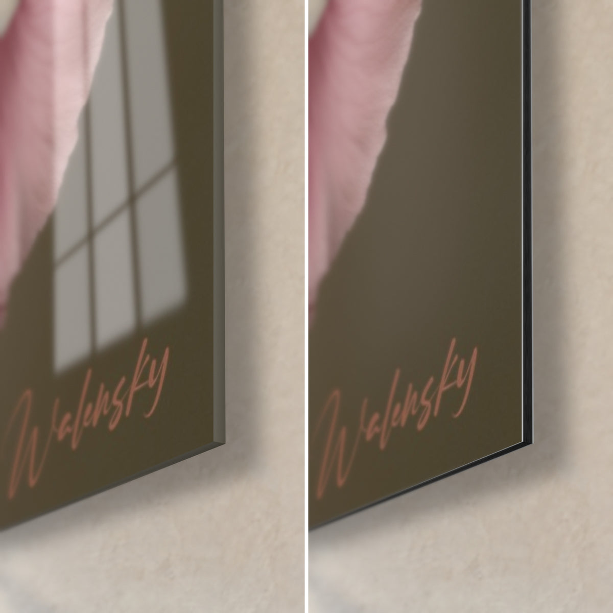 Gemälde Iris in Blassrosa und Taupe, untere rechte Ecke: glänzendes Acrylglas links, mattes Dibond rechts, kupferfarbene Signatur