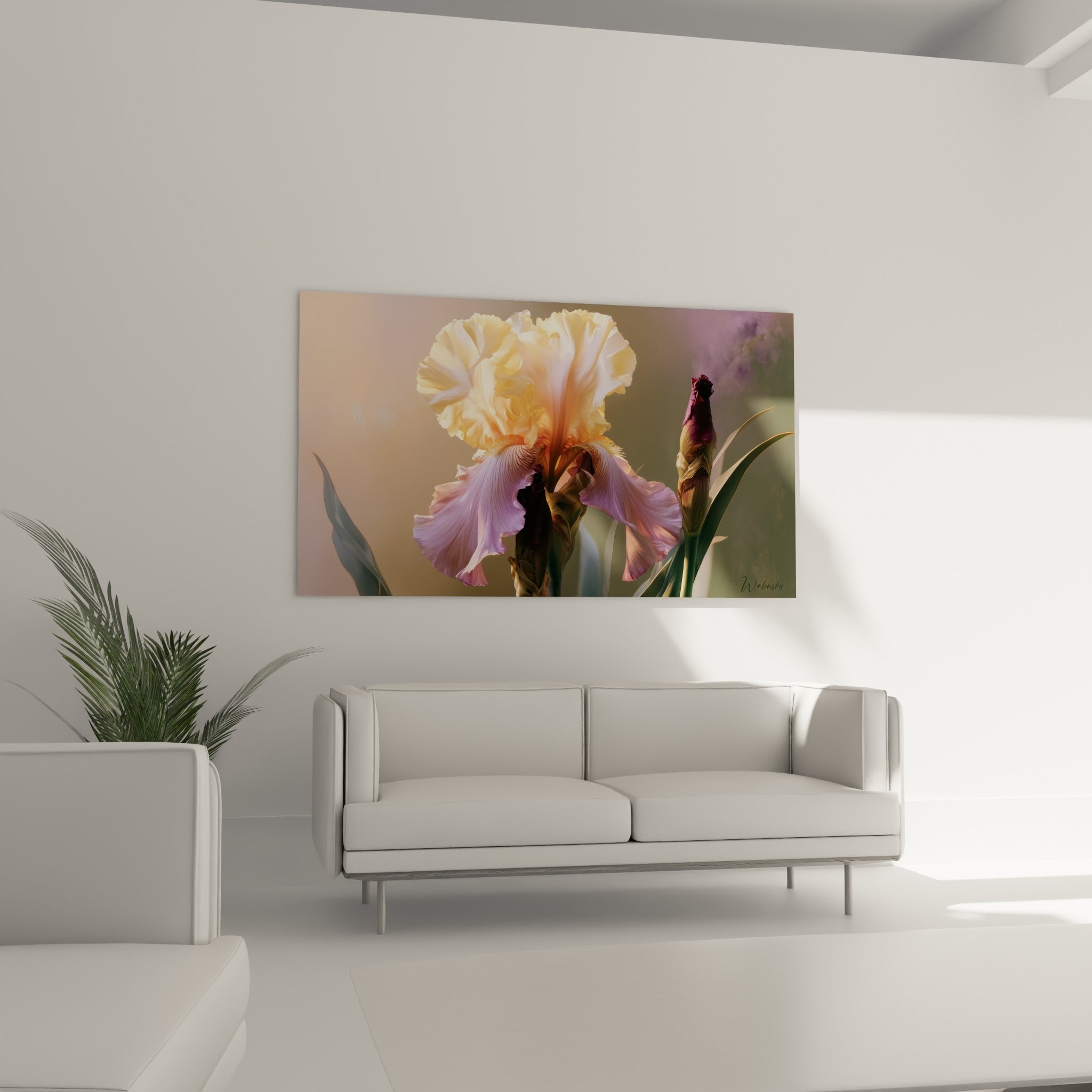 Pétales d'Iris mauve et doré peints avec finesse au-dessus d'un canapé dans un salon lumineux