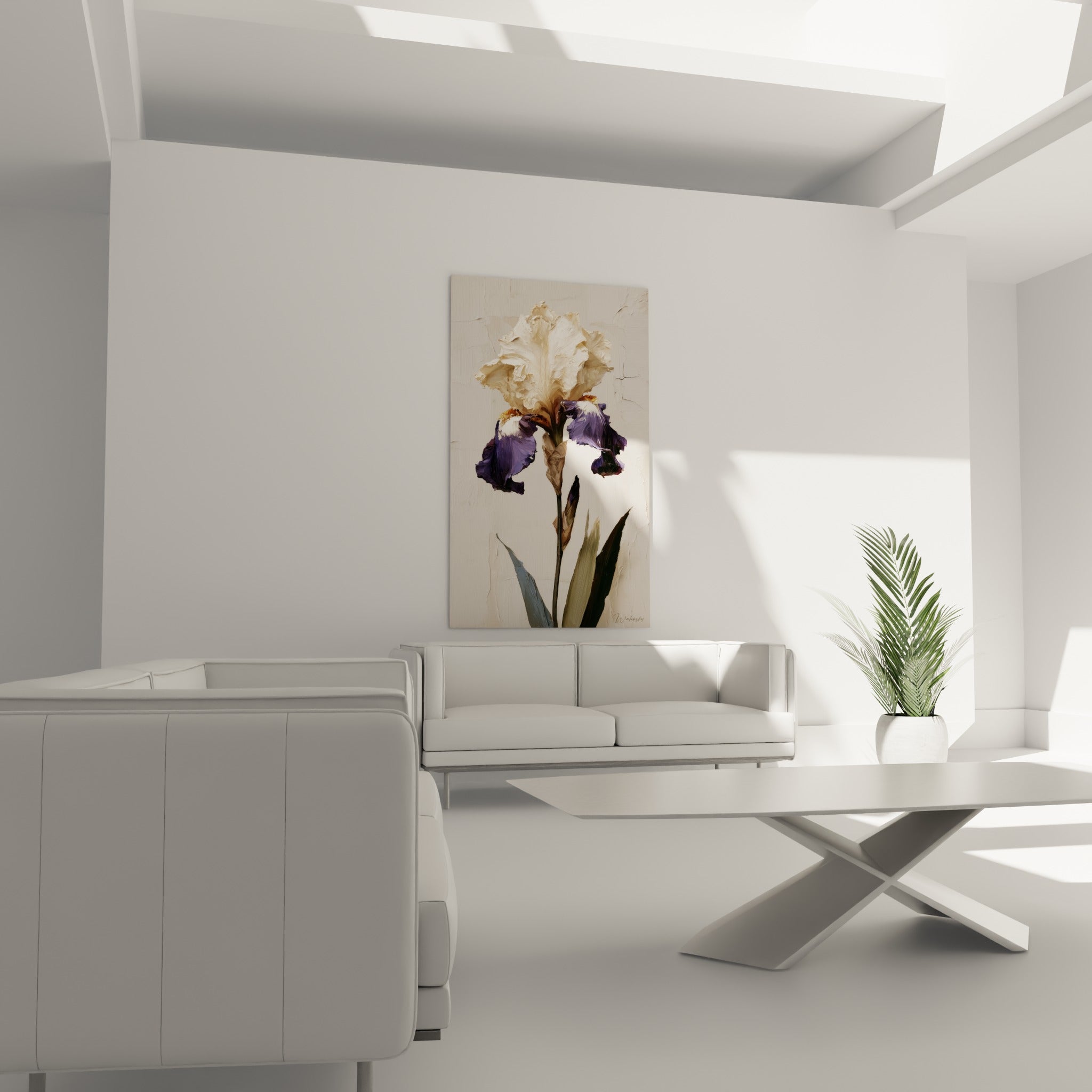 Pétales d'iris blanc cassé et indigo profond, au-dessus d'un canapé dans un salon lumineux