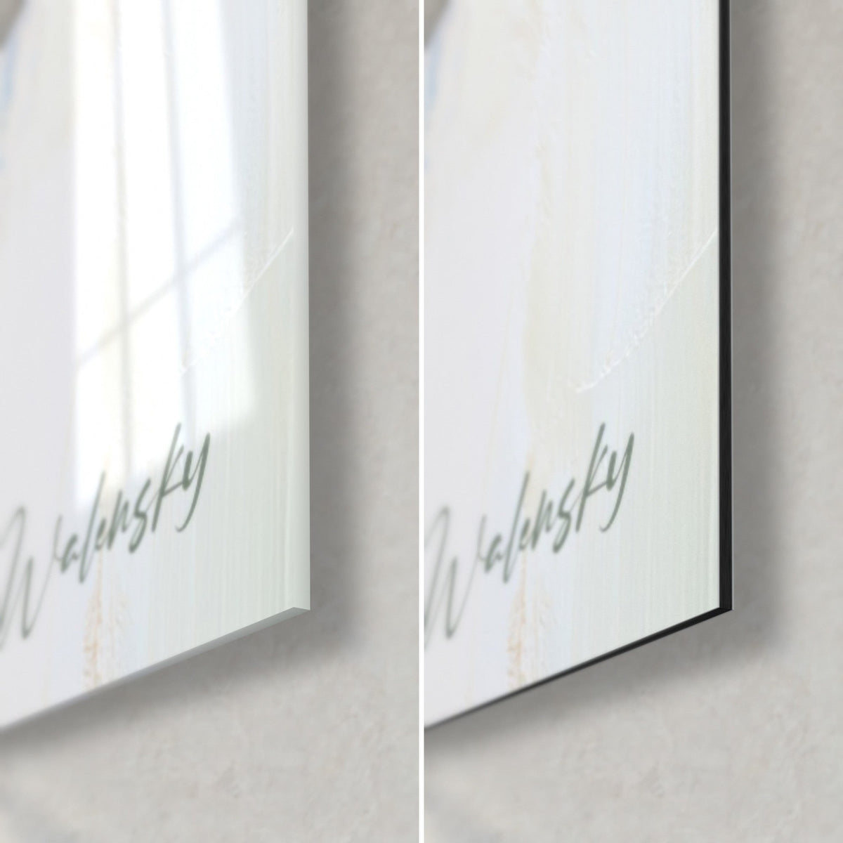 Wall art of a midnight blue iris bouquet, bottom right corner: glossy glass reflecting light, matte black Dibond, 3 mm edge