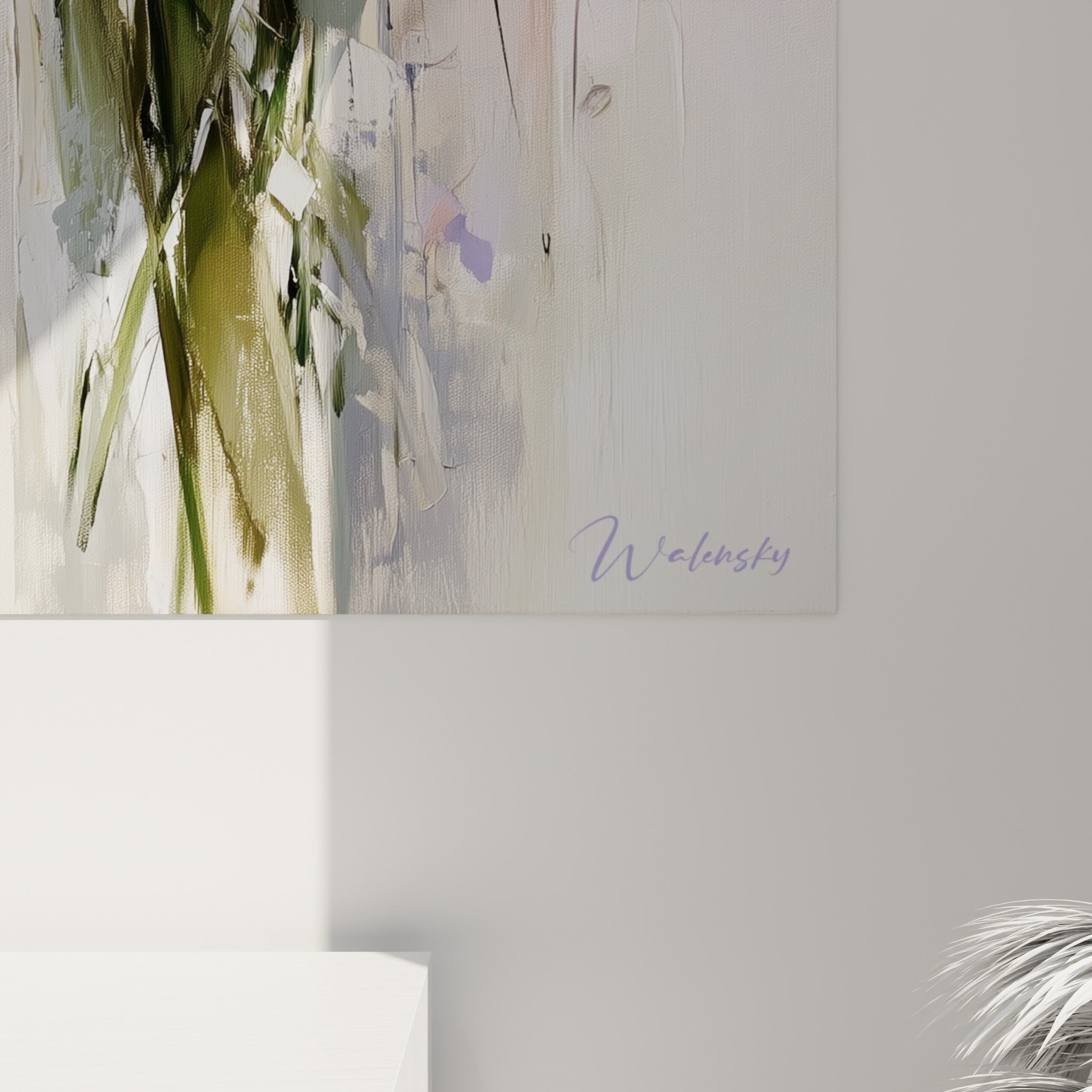 Empâtements de peinture violette et blanche révélant la matière du tableau d'iris de près