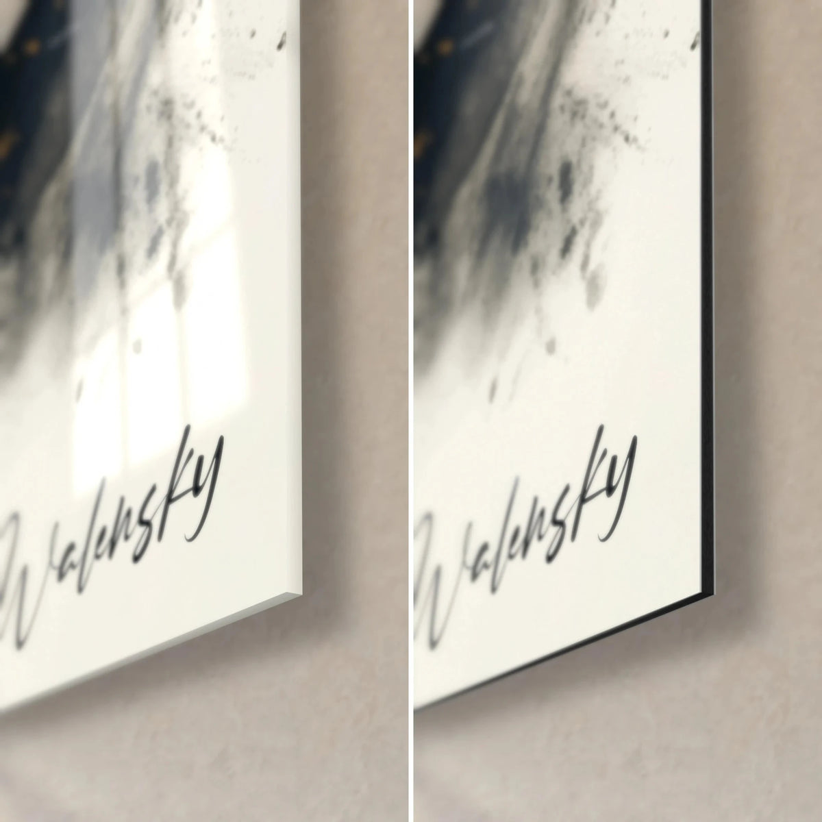 Tableau félin noir, coin bas droit : verre acrylique brillant à gauche, Dibond mat noir à droite, signature Walensky en bas