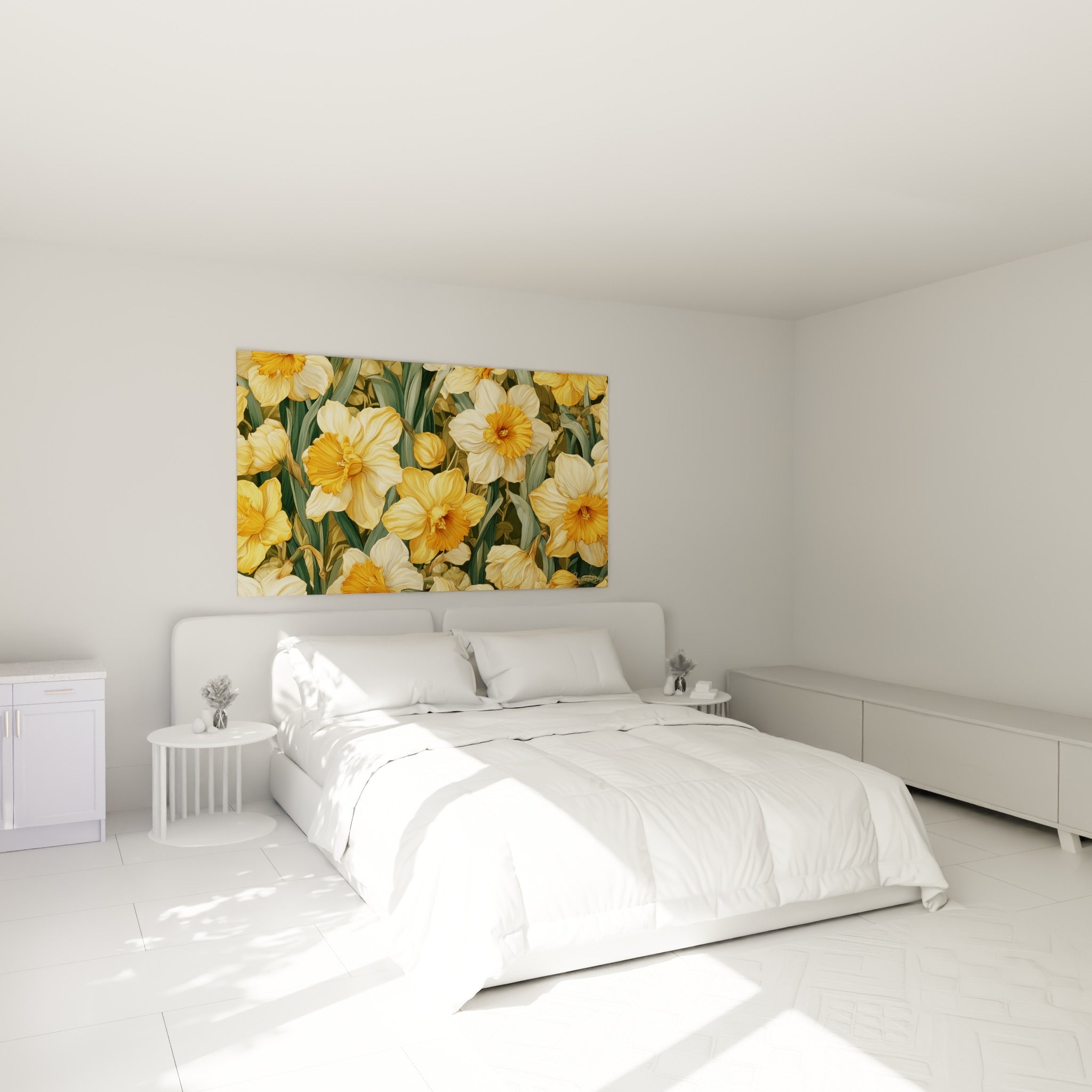 Bouquet dense de jonquilles dorées et ivoire au-dessus d'un lit dans une chambre claire