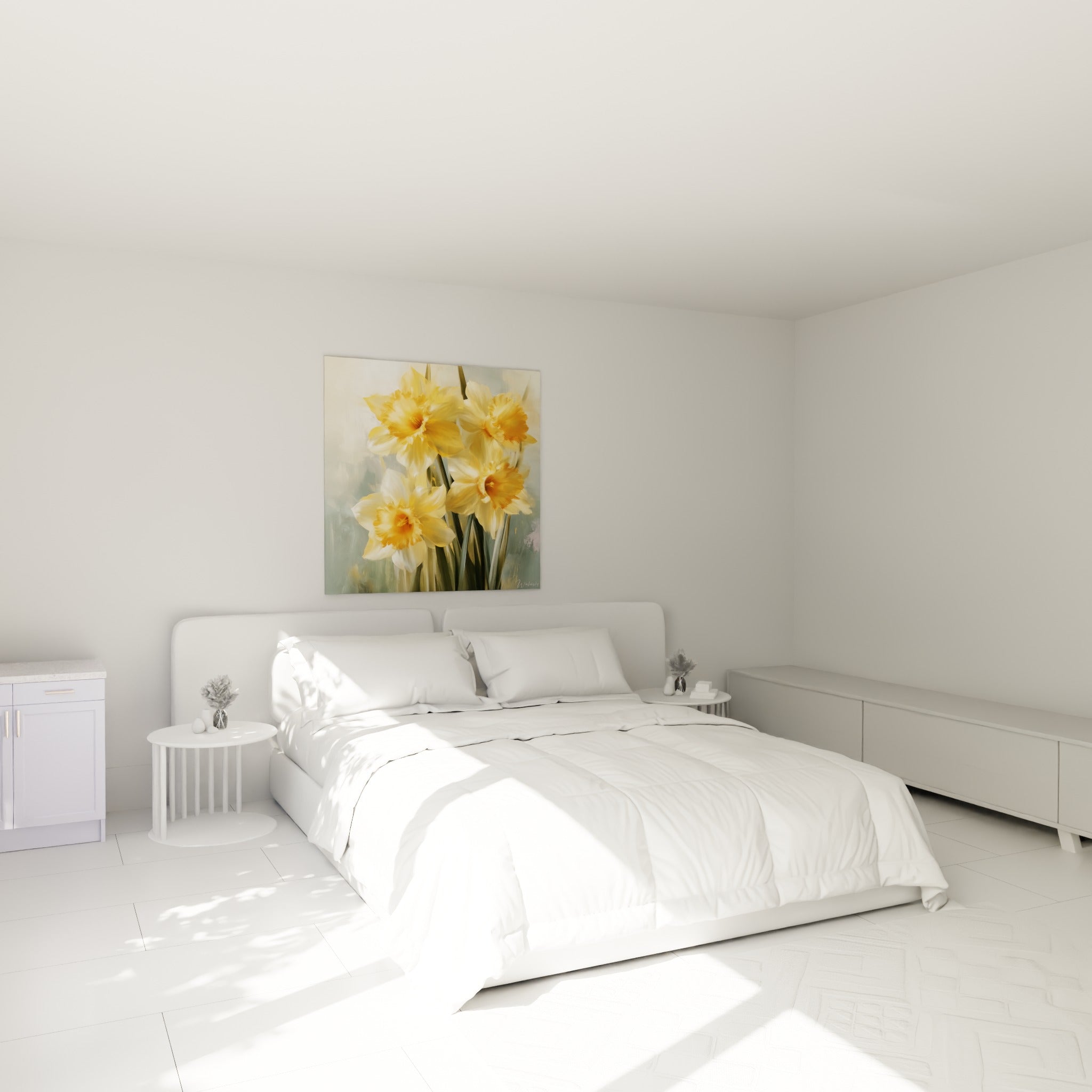 Bouquet de jonquilles dorées et orangées au-dessus d'un lit dans une chambre claire