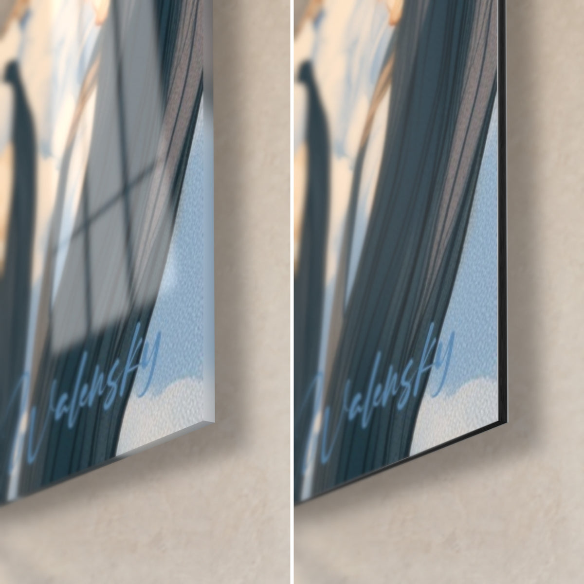 Schilderij van crème- en blauwe lentebloemen, rechtsonder: glanzend acrylglas links, mat Dibond-aluminium rechts, rand van 3 mm