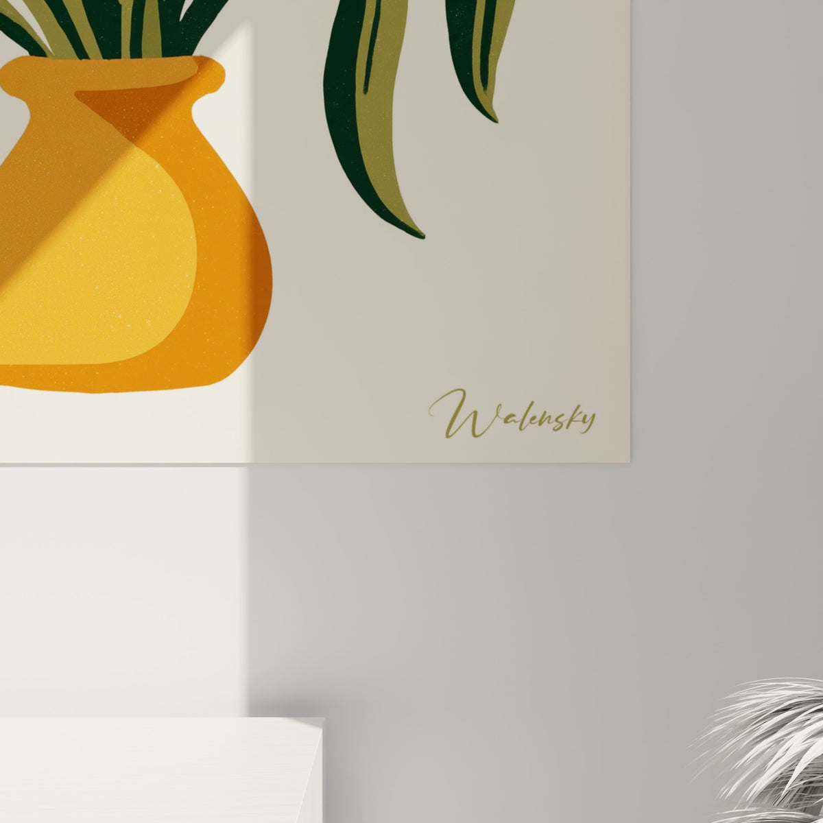 Détail des pétales jaune vif et des cœurs orange brûlé révélant le grain fin de l'impression florale