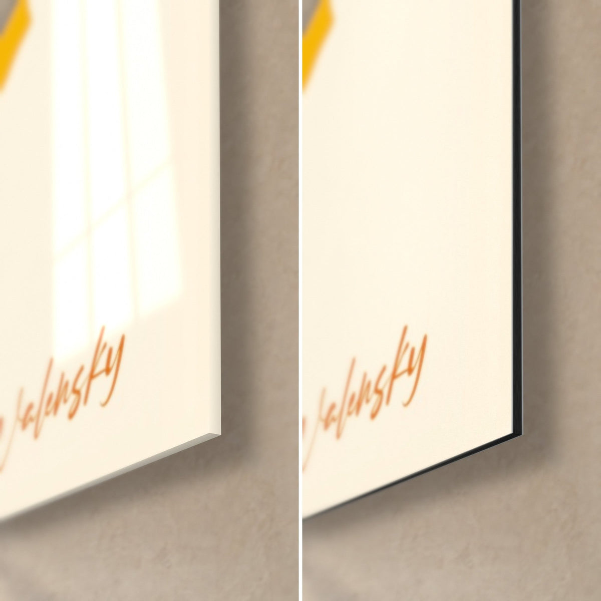 Tableau jonquilles stylisées, coin bas droit : signature orange sur fond crème, verre brillant à gauche, Dibond mat noir à droite