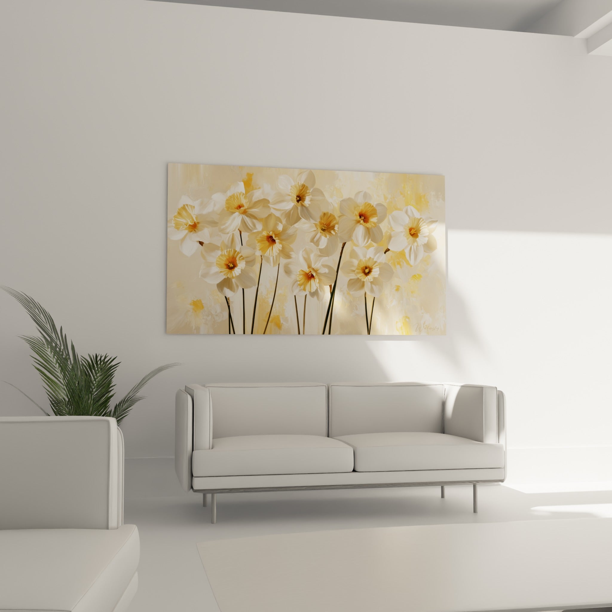 Fleurs de jonquille ivoire et dorées disposées au-dessus d'un canapé dans un salon lumineux