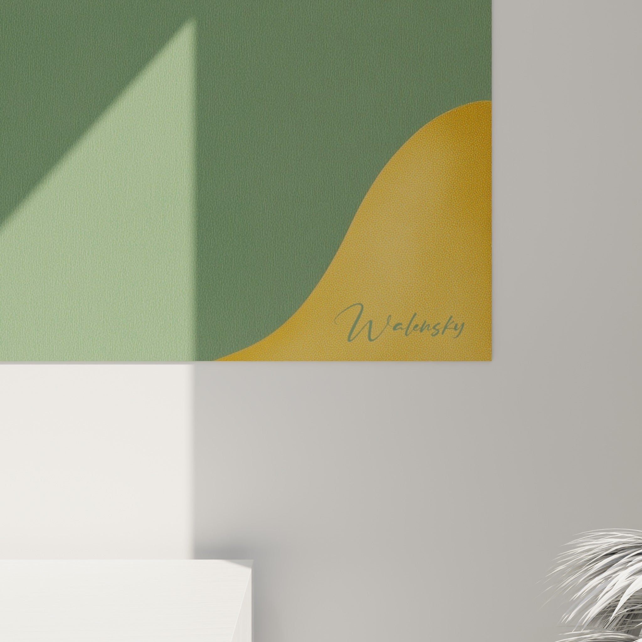 Grain fin de la toile révélant les contours blancs et nuances orangées de la jonquille peinte