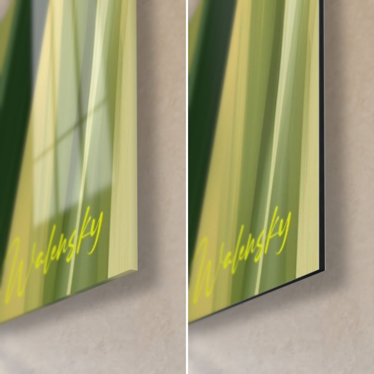 Quadro fiori di narciso avorio e foglie verde profondo, angolo in basso a destra: vetro acrilico lucido a sinistra, alluminio Dibond opaco a destra