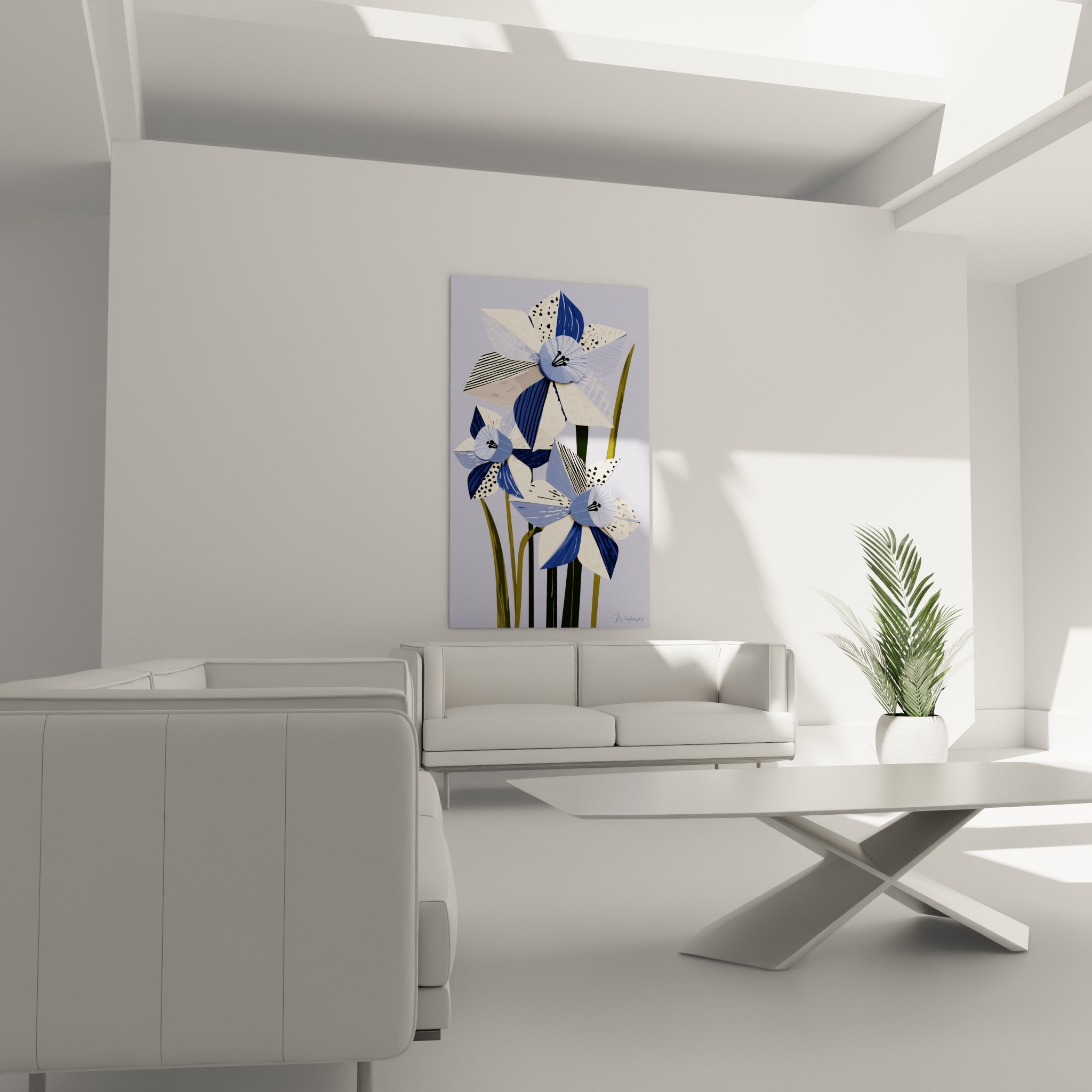 Fleurs de jonquille bleu pastel et crème aux tiges vert olive, au-dessus d'un canapé dans un salon lumineux