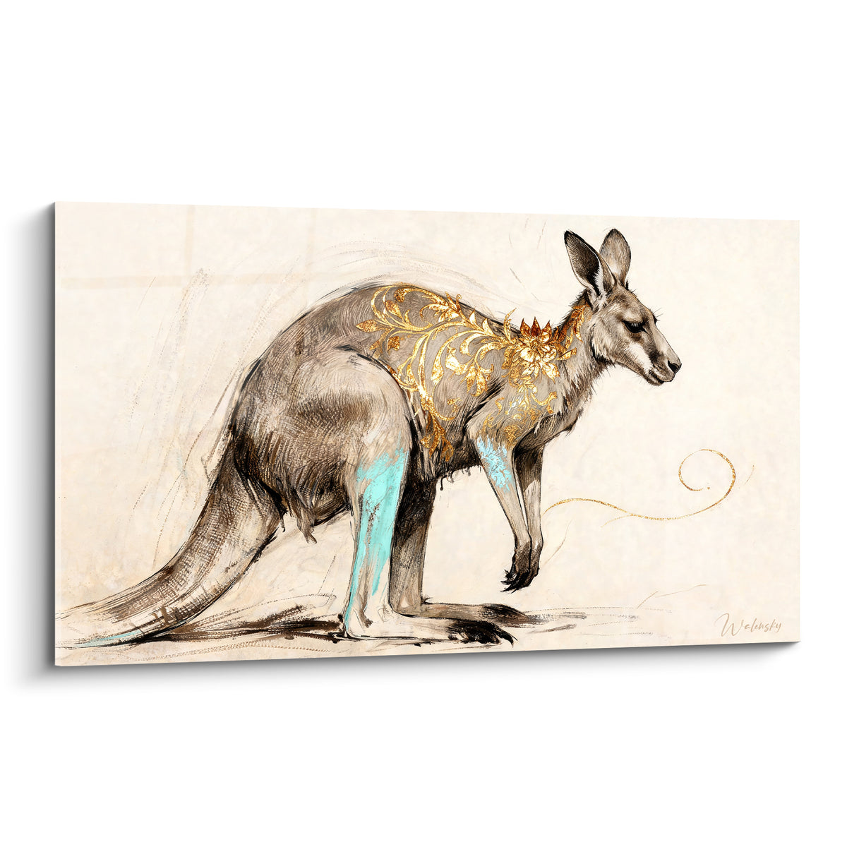 Kangourou en profil, pelage brun sépia orné de motifs floraux dorés et pattes turquoise