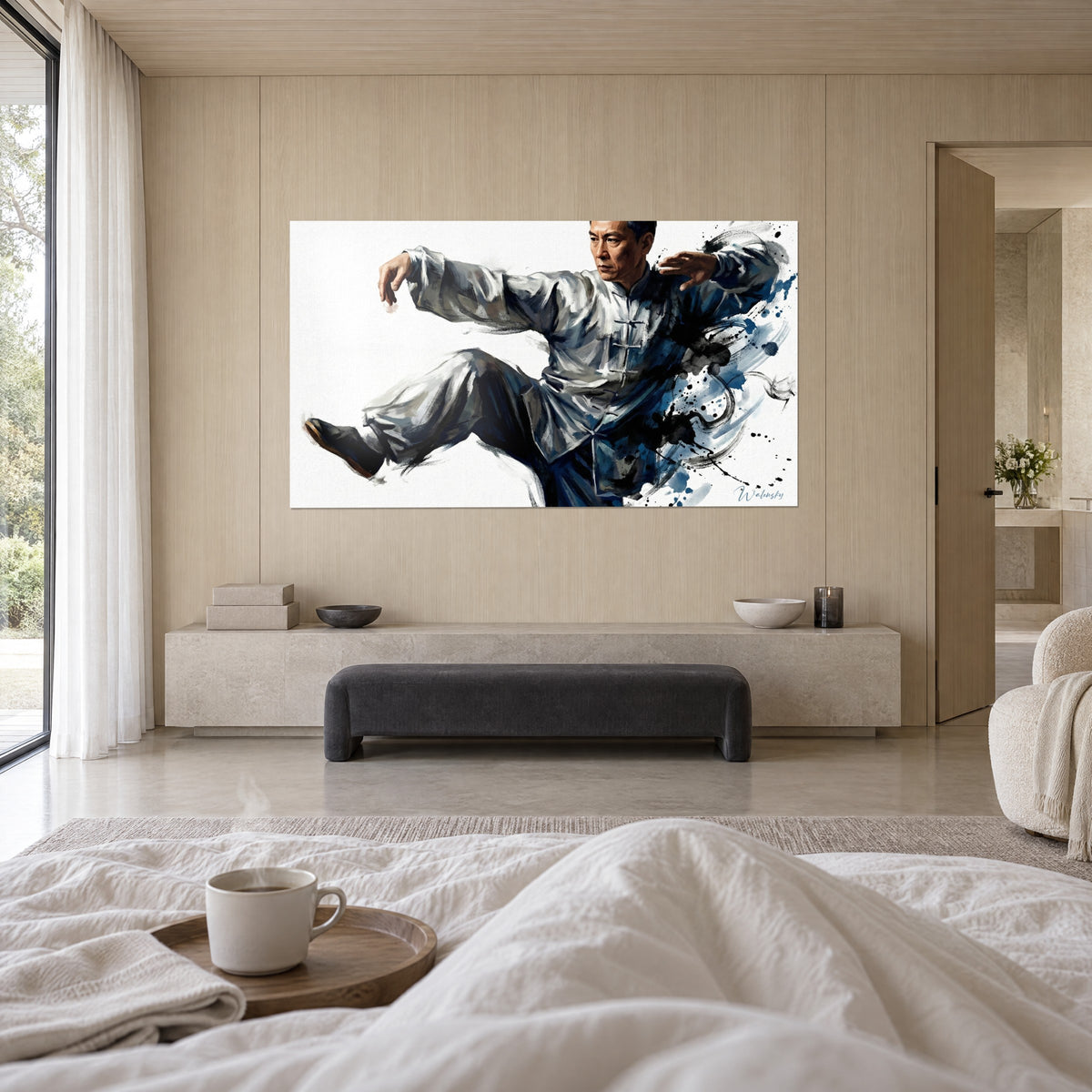 Tableau expert de karaté en veste à brandebourgs, bleu marine et gris argenté, au-dessus d'un lit dans une chambre claire