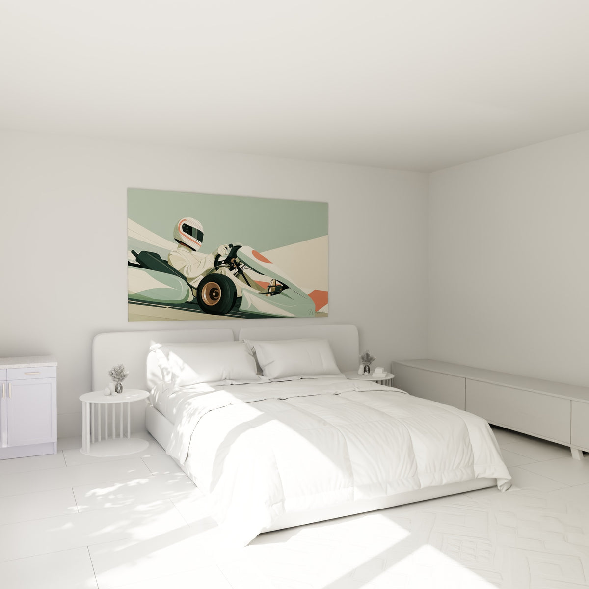 Kart stylisé aux teintes vert sauge et corail, pilote casqué penché, accroché au-dessus d'un lit dans une chambre claire