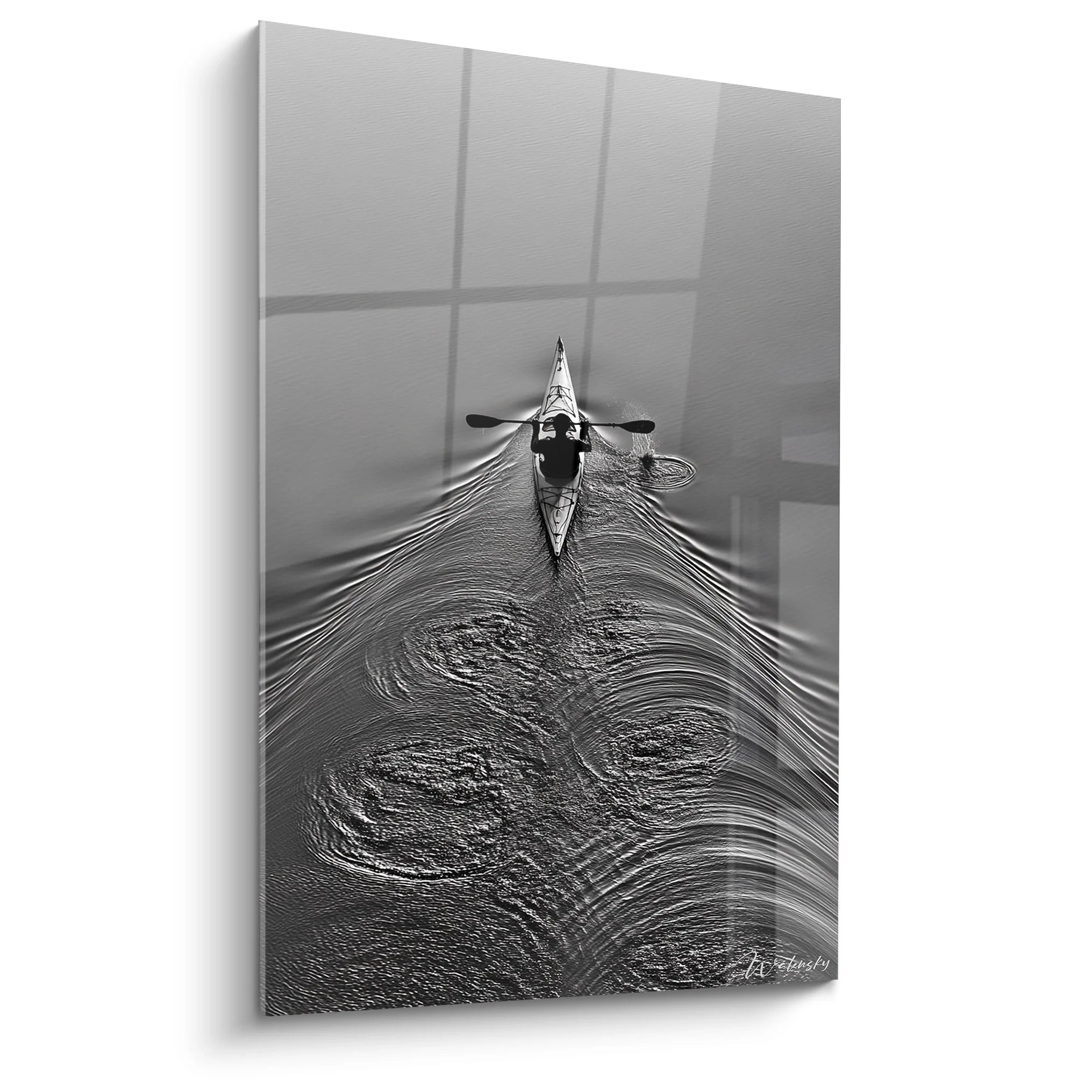 Tableau kayak noir et blanc montrant sillage artistique sur eau calme, art mural sport nautique