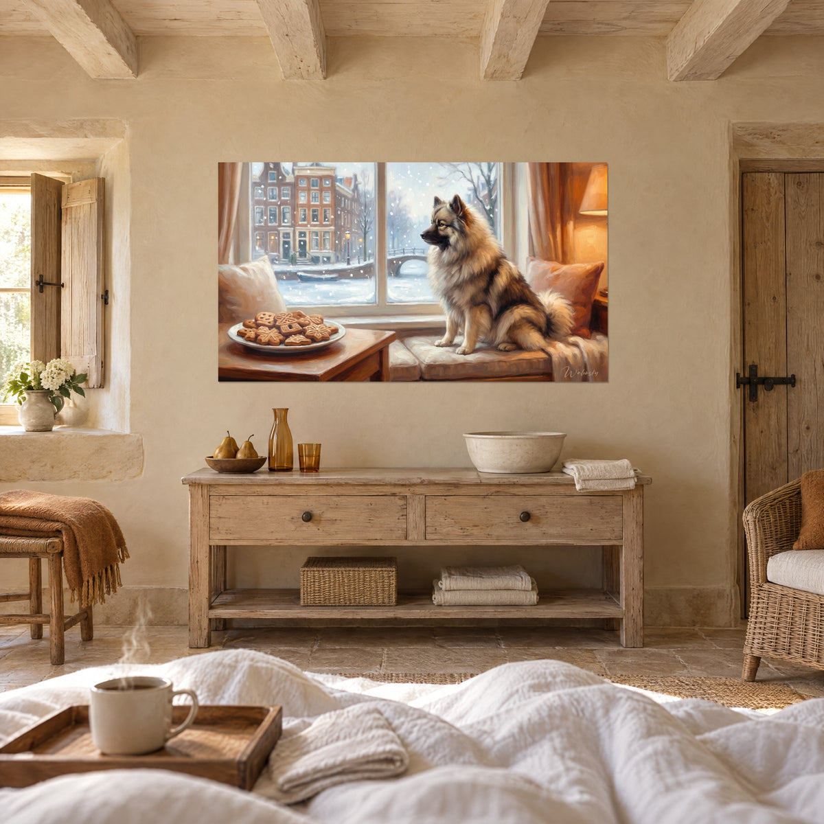 Gemälde Keeshond mit silbrigem Fell im bernsteinfarbenen Licht, Teller mit gefrosteten Plätzchen, orangefarbene Vorhänge, über einem Bett in einem hellen Schlafzimmer