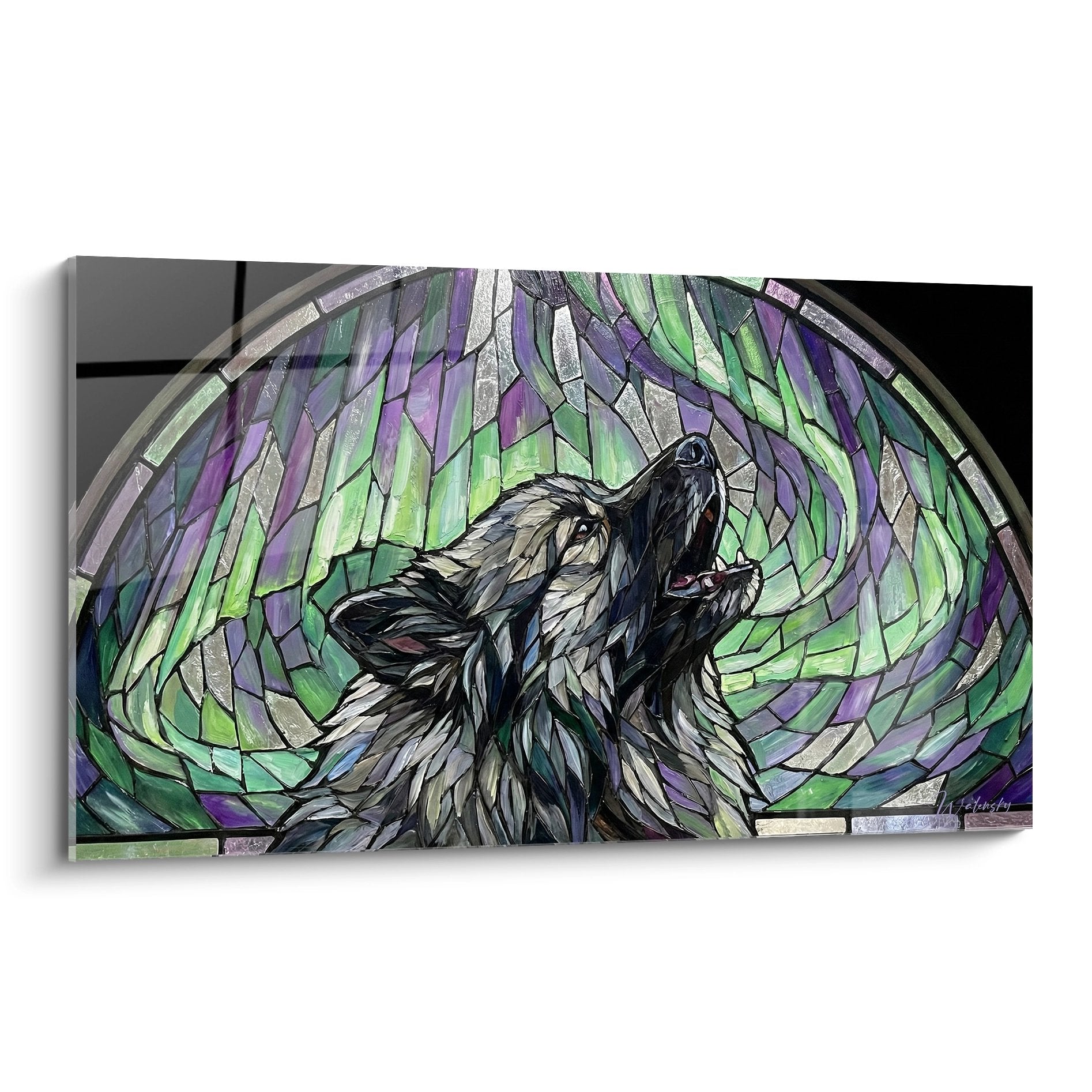 Tableau chien Keeshond style vitrail avec aurore boreale violette et verte, tete levee vers le ciel, art mural moderne