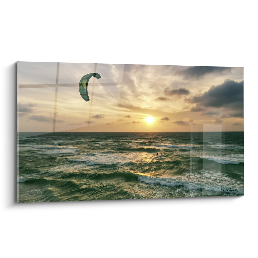 Tableau Voile verte au coucher de soleil - Évasion océanique - Edition Kite surf
