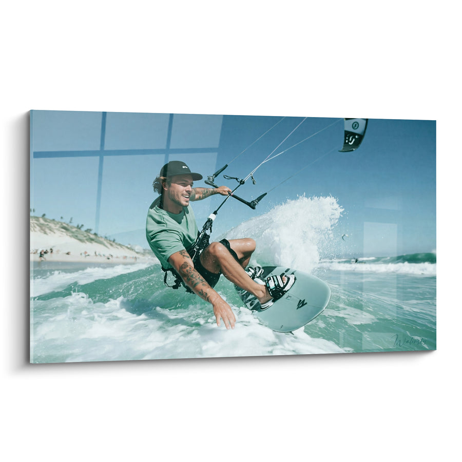 Tableau Kitesurfeur souriant sur vague turquoise - Glisse triomphante - Edition Kite surf