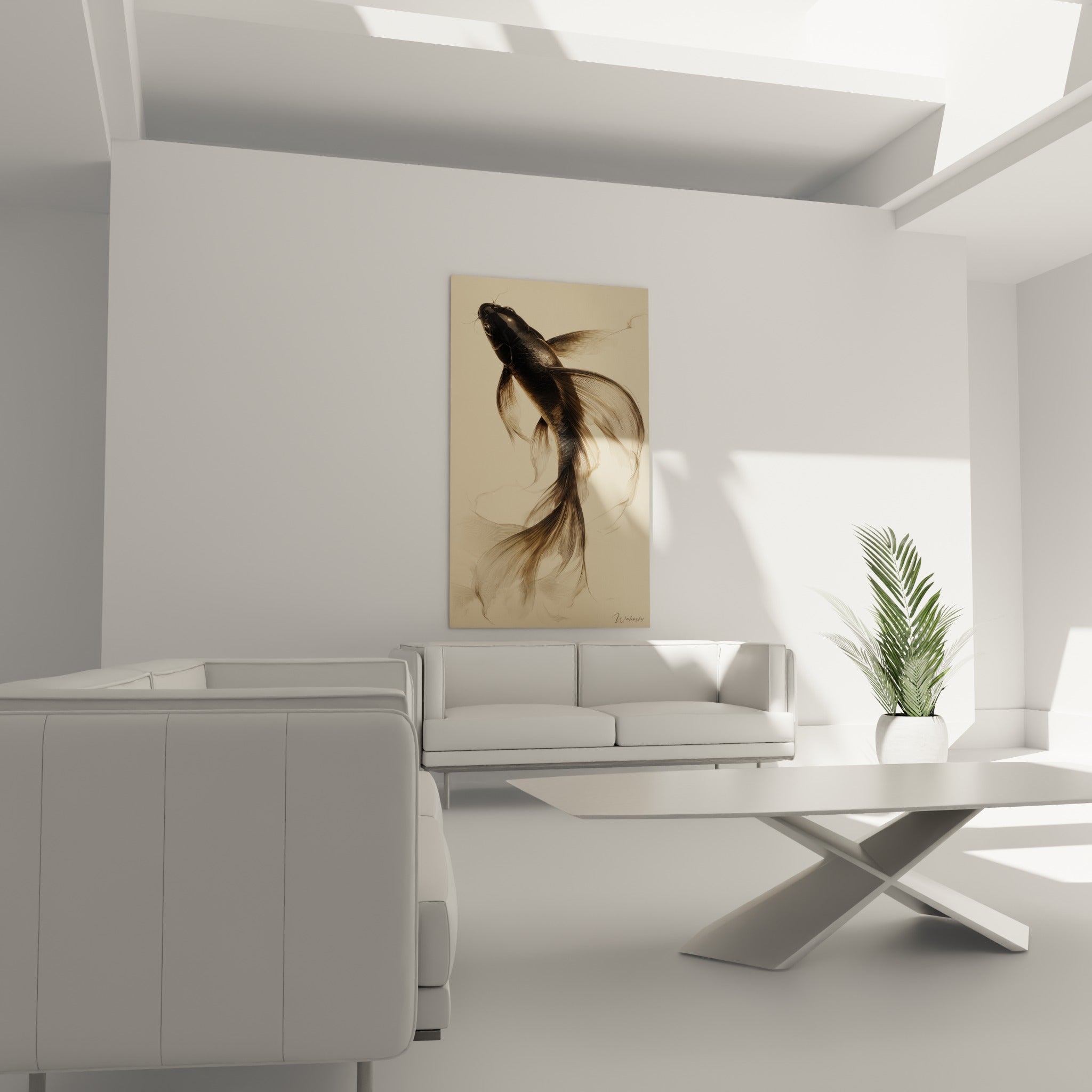 Carpe Koi sombre aux voiles beige translucides, suspendue au-dessus d'un canapé dans un salon lumineux
