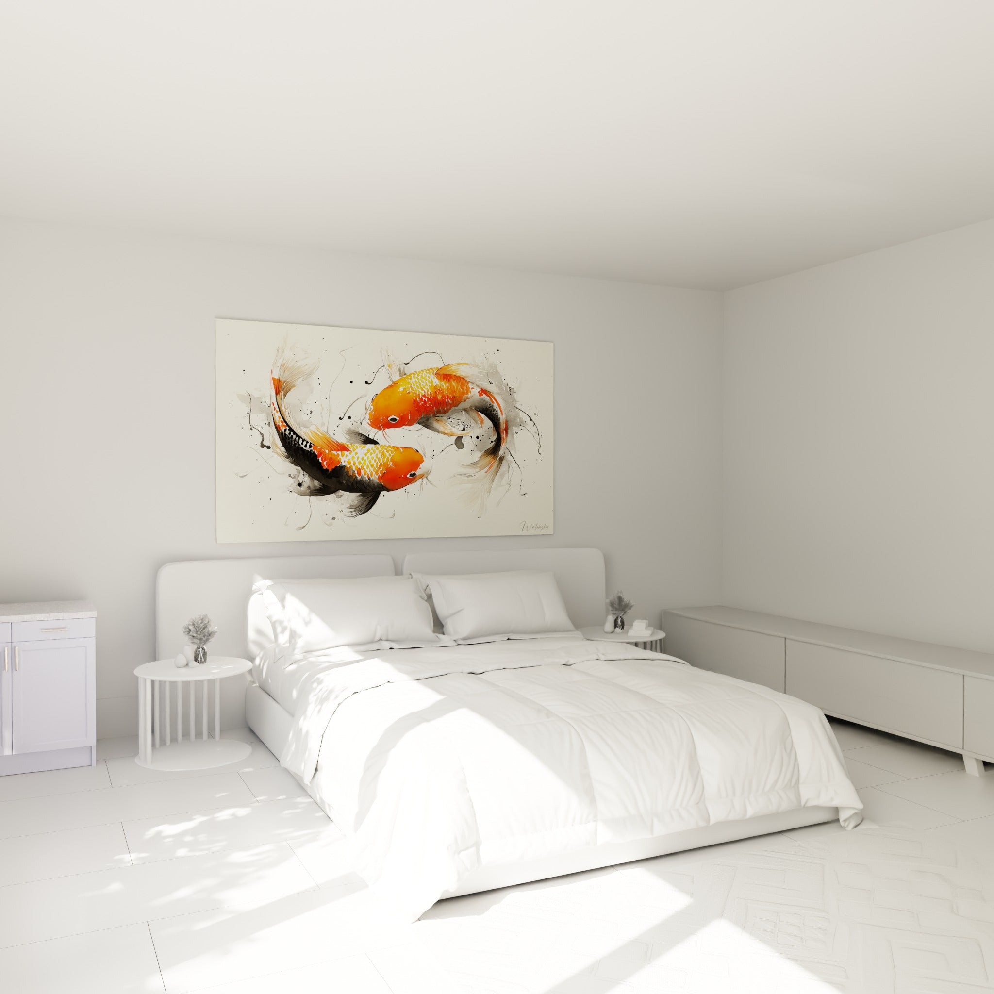 Carpes koï orange vif entrelacées, accrochées au-dessus d'un lit dans une chambre claire