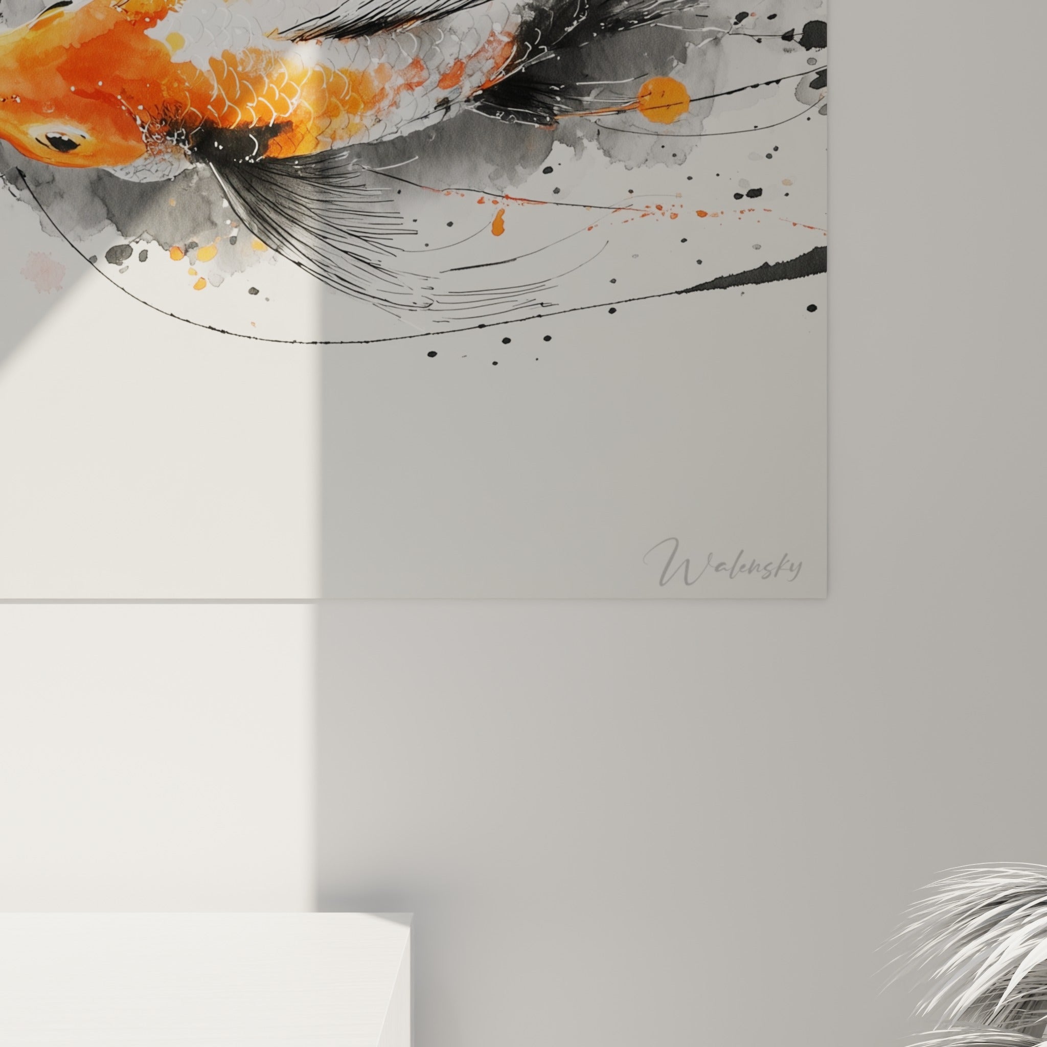 Détail des écailles orange et des éclaboussures noires du tableau Koi, grain fin et traits d'encre visibles