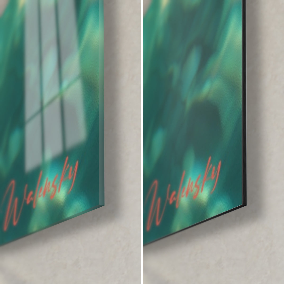 Quadro balletto di koi arancioni e color crema, angolo in basso a destra in vetro acrilico lucido e alluminio Dibond opaco turchese, spessore 3 mm