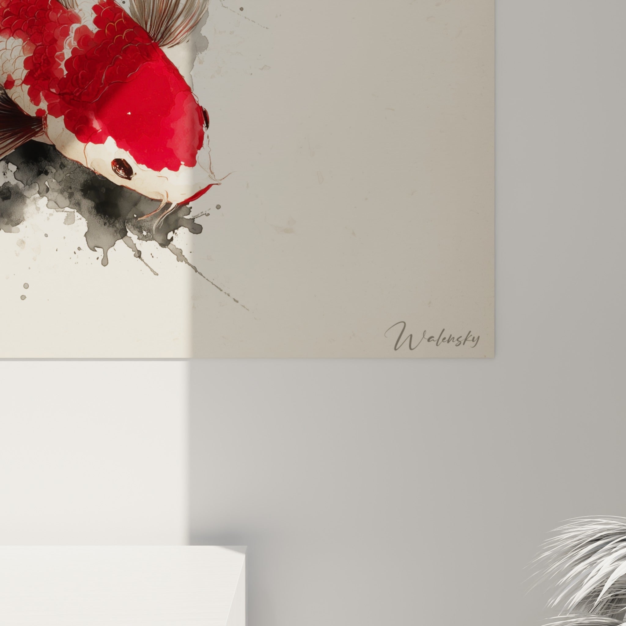 Écailles rouges et blanches du koï détaillées de près, coulures d'encre anthracite et grain de la toile visibles