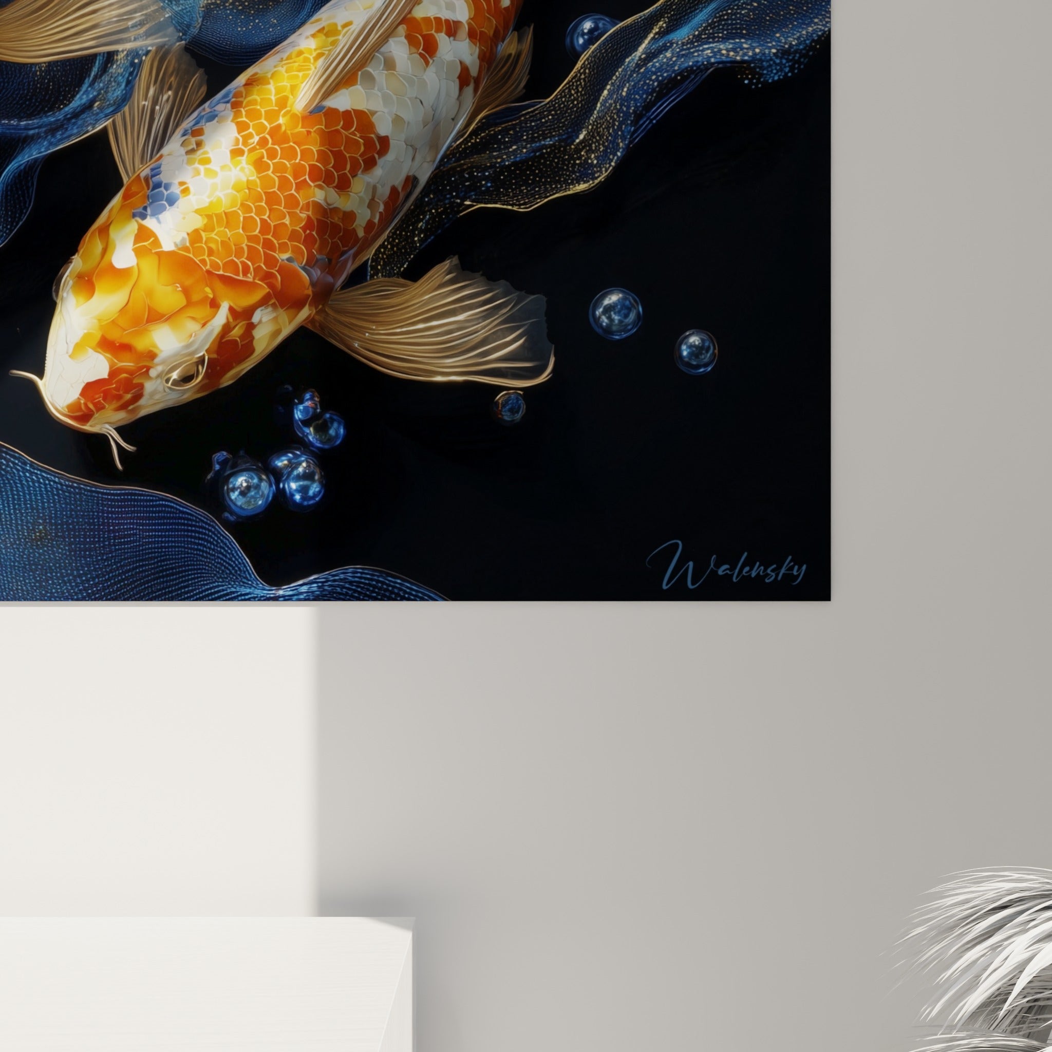 Écailles orange et blanches du Koi révélant leur texture fine, coulures dorées et reflets bleu marine à l'impression