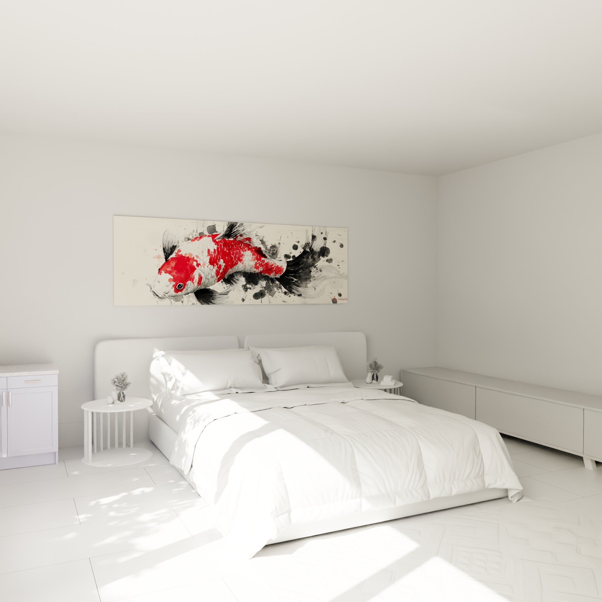 Poisson Koi rouge et anthracite en mouvement, accroché au-dessus d'un lit dans une chambre claire