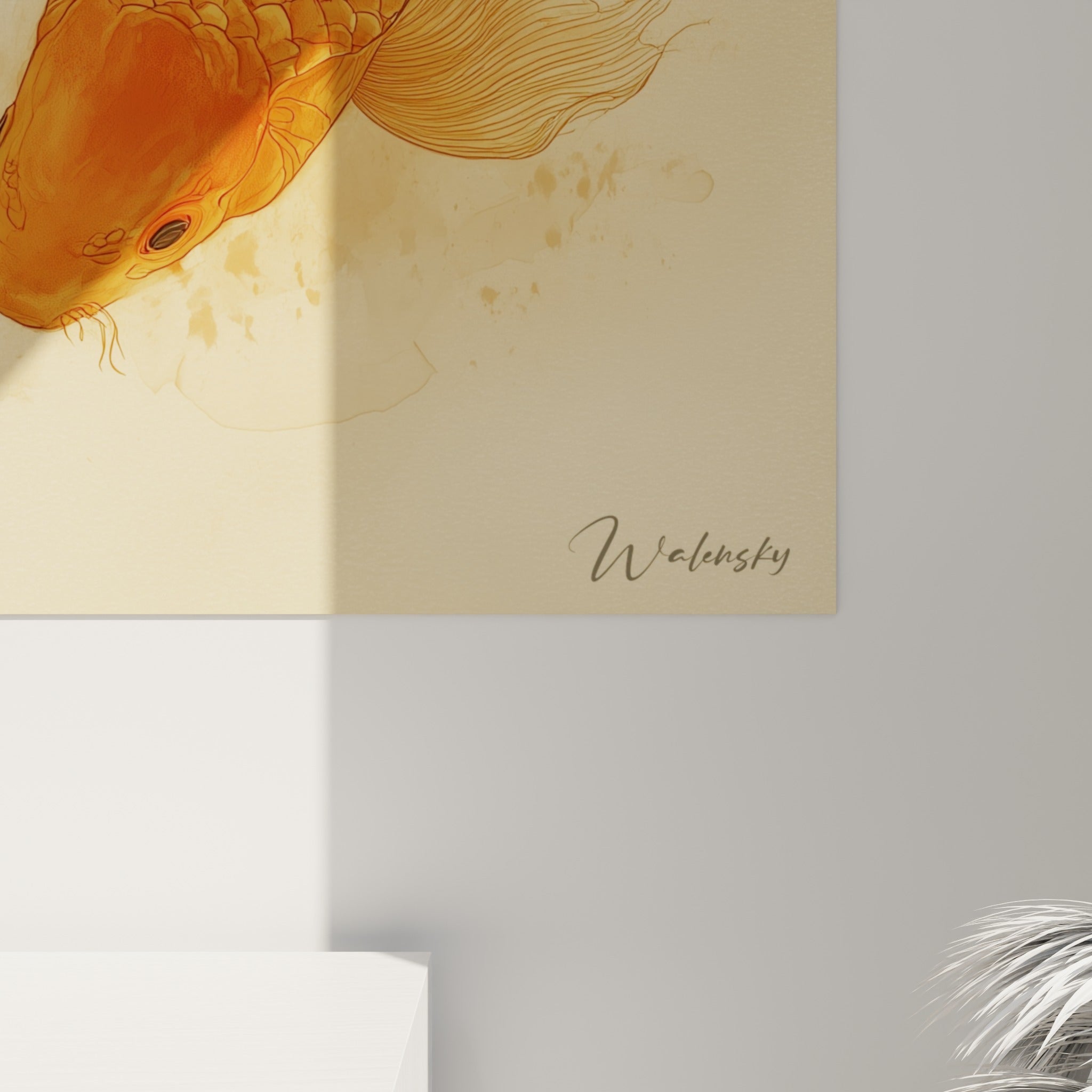 Écailles finement tracées des koïs orangée et anthracite, coulures d'encre grise visibles de près sur la toile