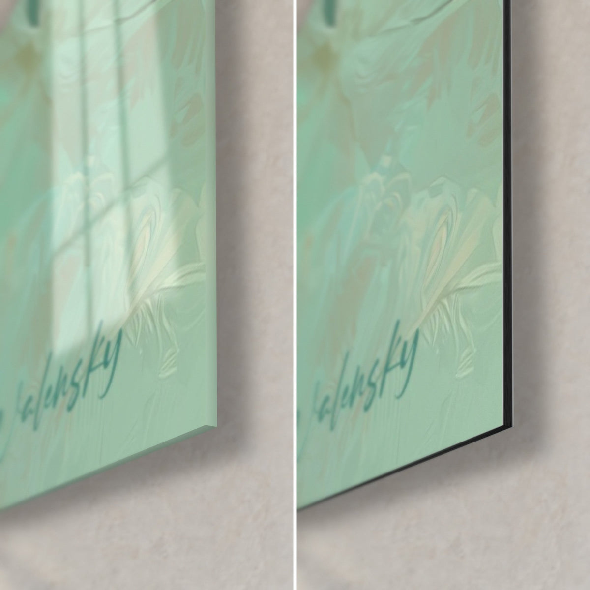 Schilderij scharlakenrode en witte koikarpers, rechtsonder: glanzend acrylglas links, mat zwart Dibond rechts