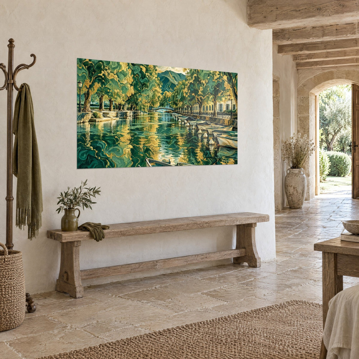 Quadro viale di platani lungo un'acqua verde abete e dorata, ponte ad arco in lontananza, su un muro di pietra ocra