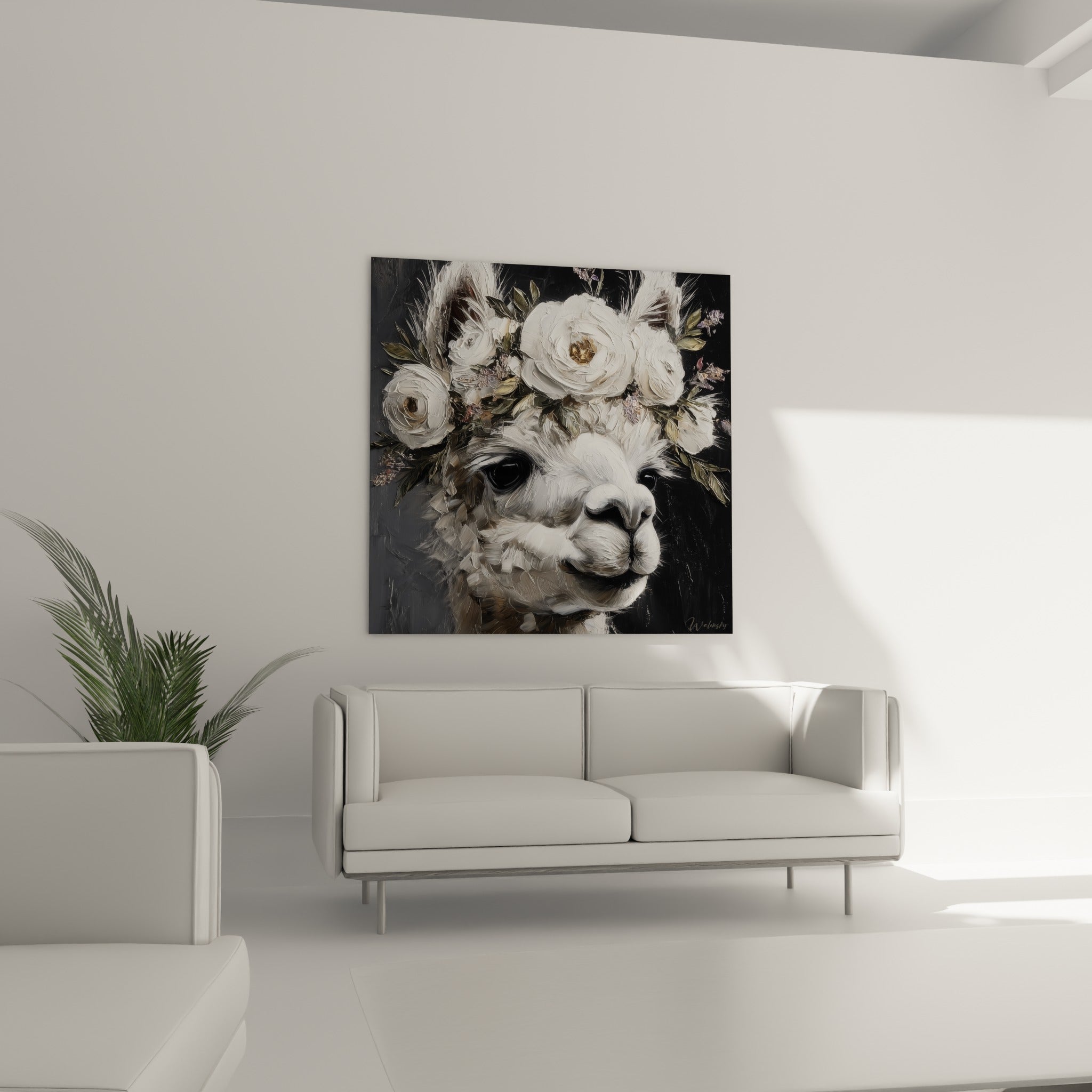 Tête de lama couronnée de fleurs blanches et dorées au-dessus d'un canapé dans un salon lumineux