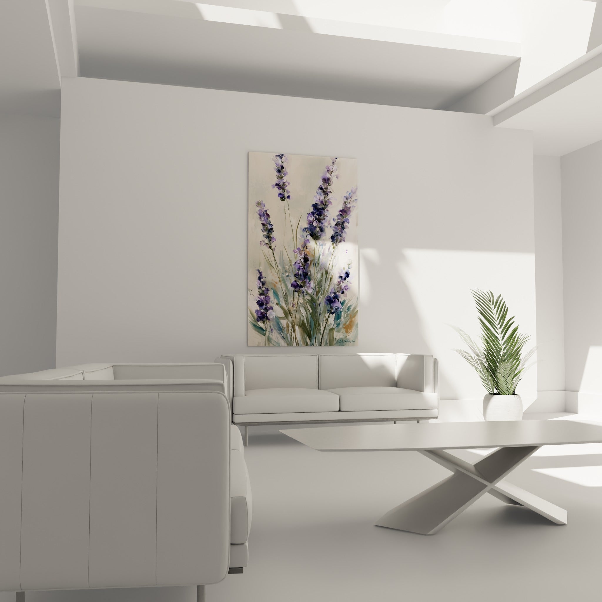 Bouquet de lavande mauve et ivoire au-dessus d'un canapé dans un salon lumineux