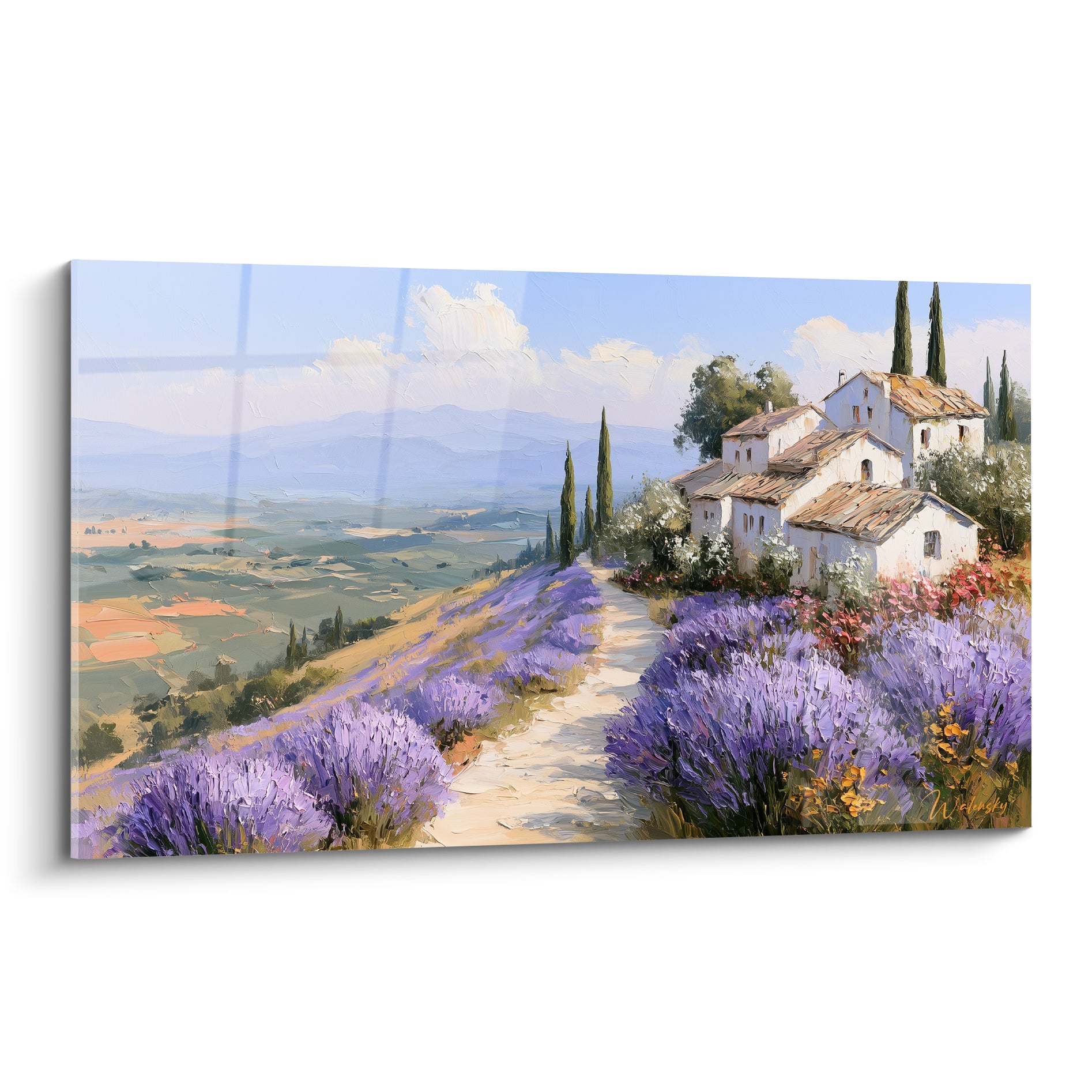 Hameau provençal aux toitures ocre bordé de champs de lavande violette et ciel bleu pastel