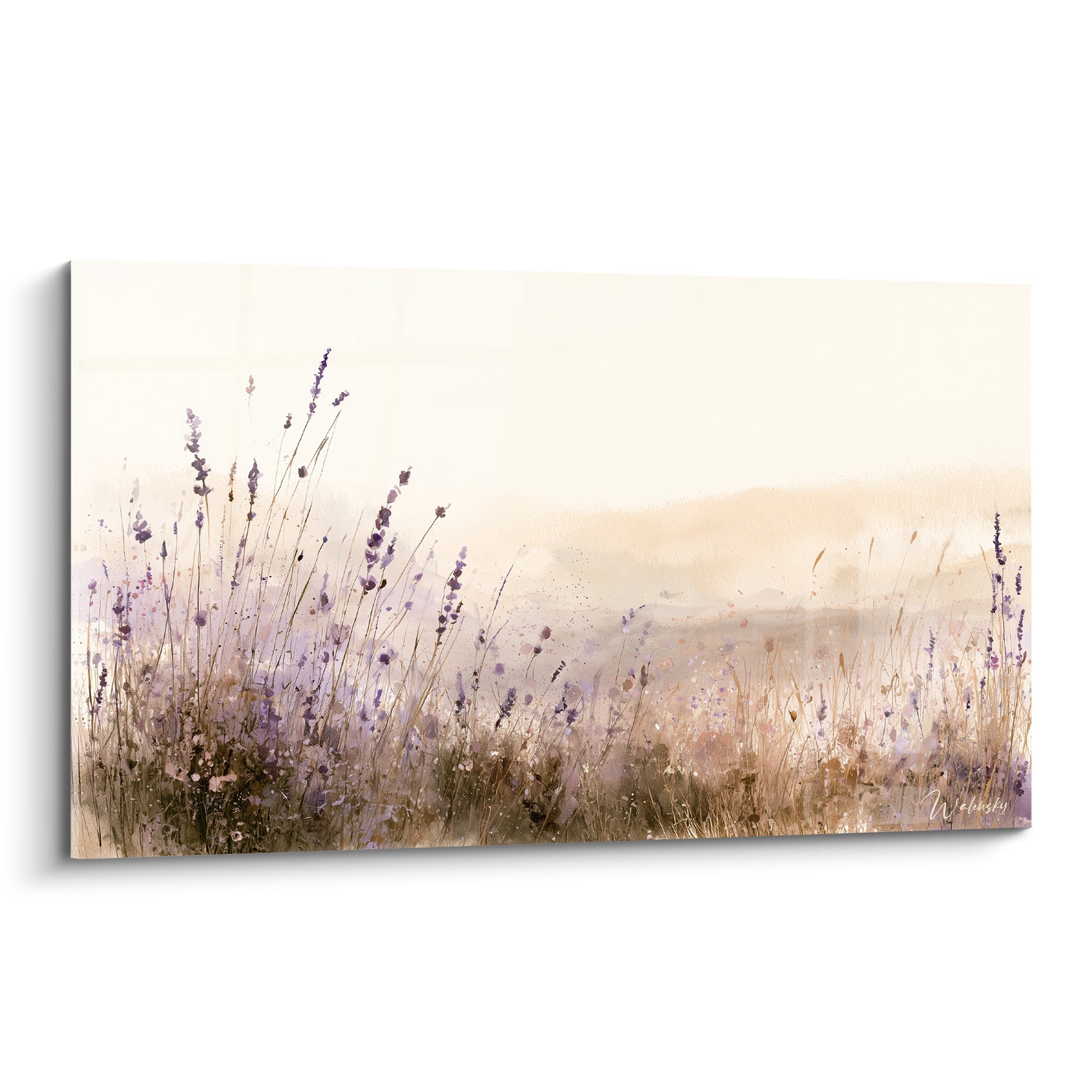 Lavande mauve et beige en aquarelle, tiges fines contre un fond brumeux doré