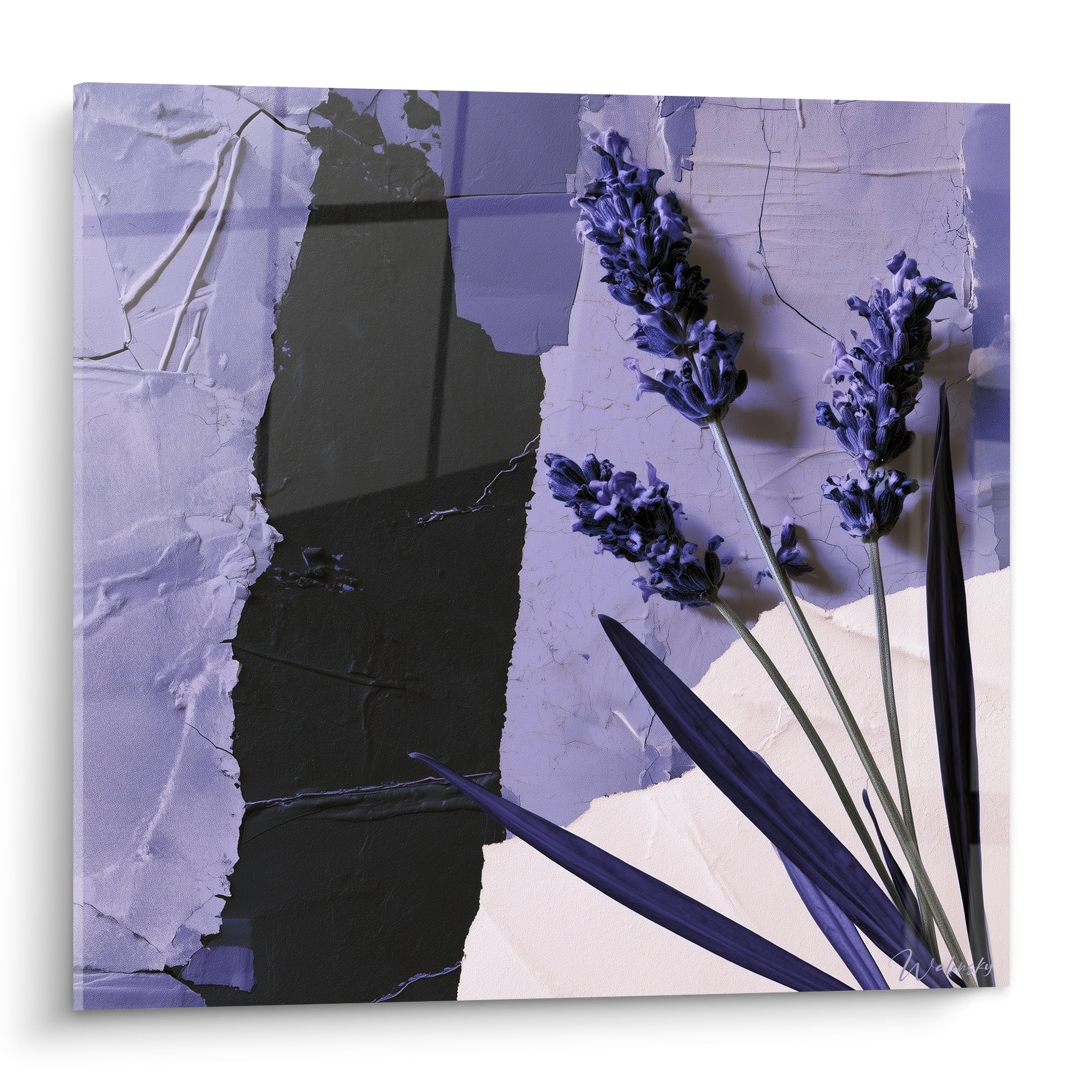Lavande violette aux tiges fines sur fond anthracite et ivoire déchiré, style collage botanique