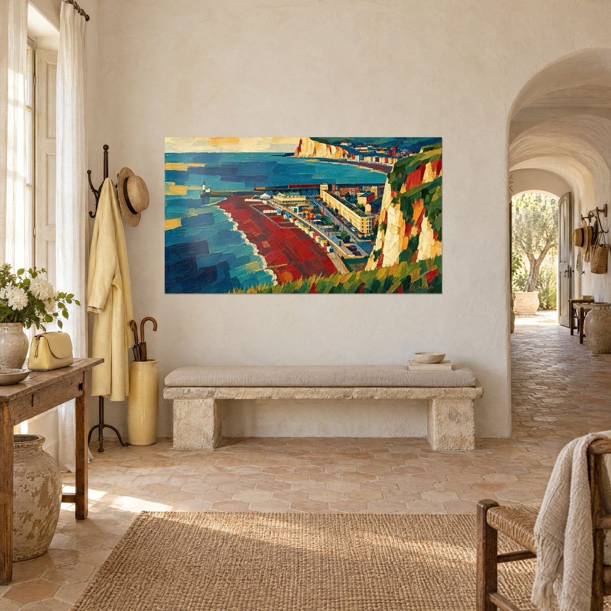 Gemälde normannischer Badeort in dicken Pinselstrichen, türkisblaues Meer und roter Strand, an einer verputzten Wand, provenzalisches Landhaus